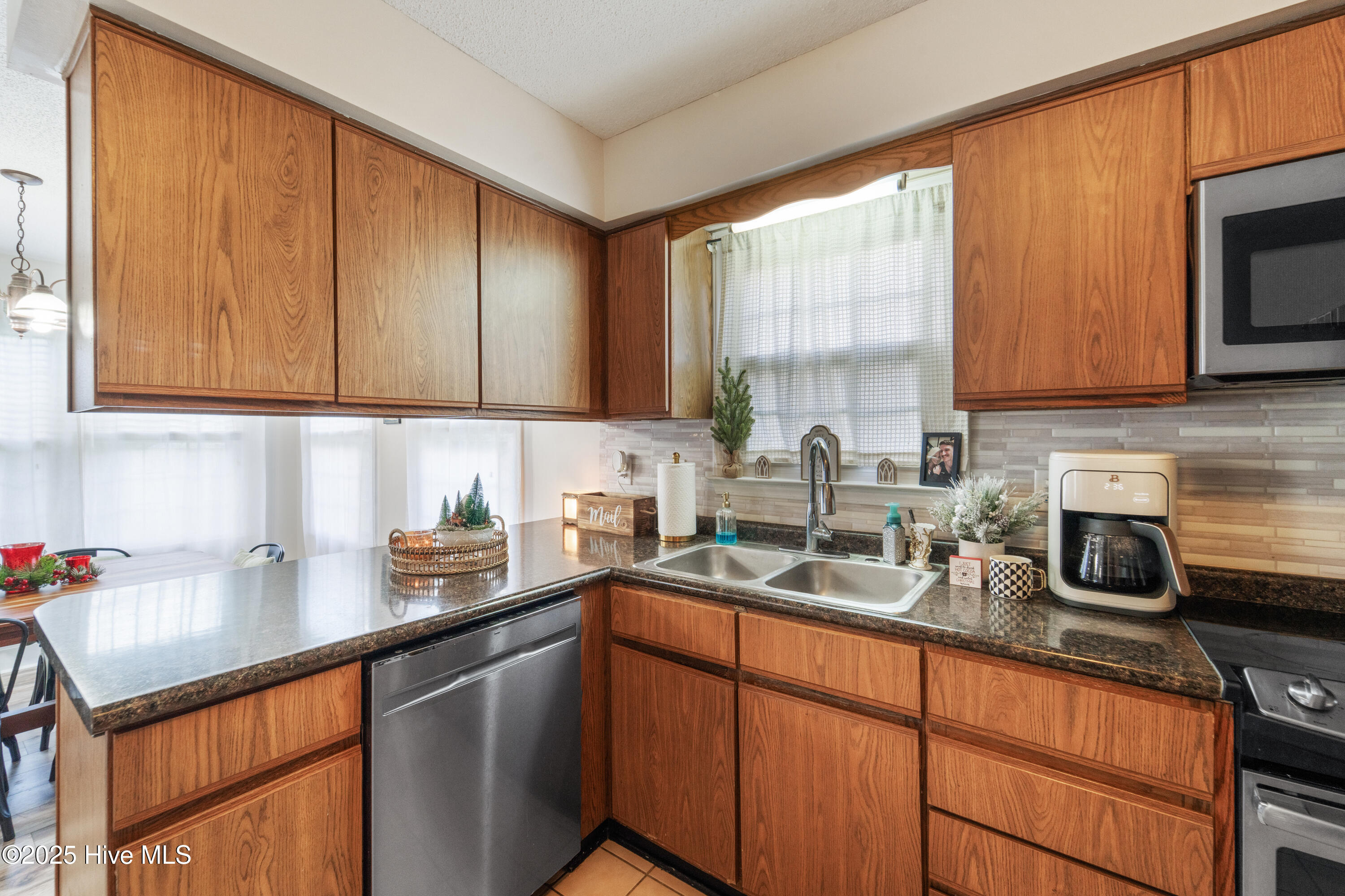 2461 Saddleridge Drive, Midway Park, NC 28544 – photo 14: DSC02458