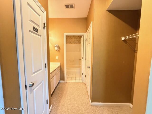 100566867 | Photo 14