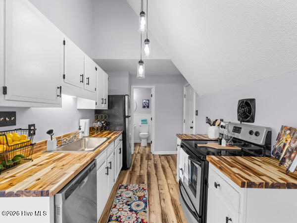 100558460 | Photo 17