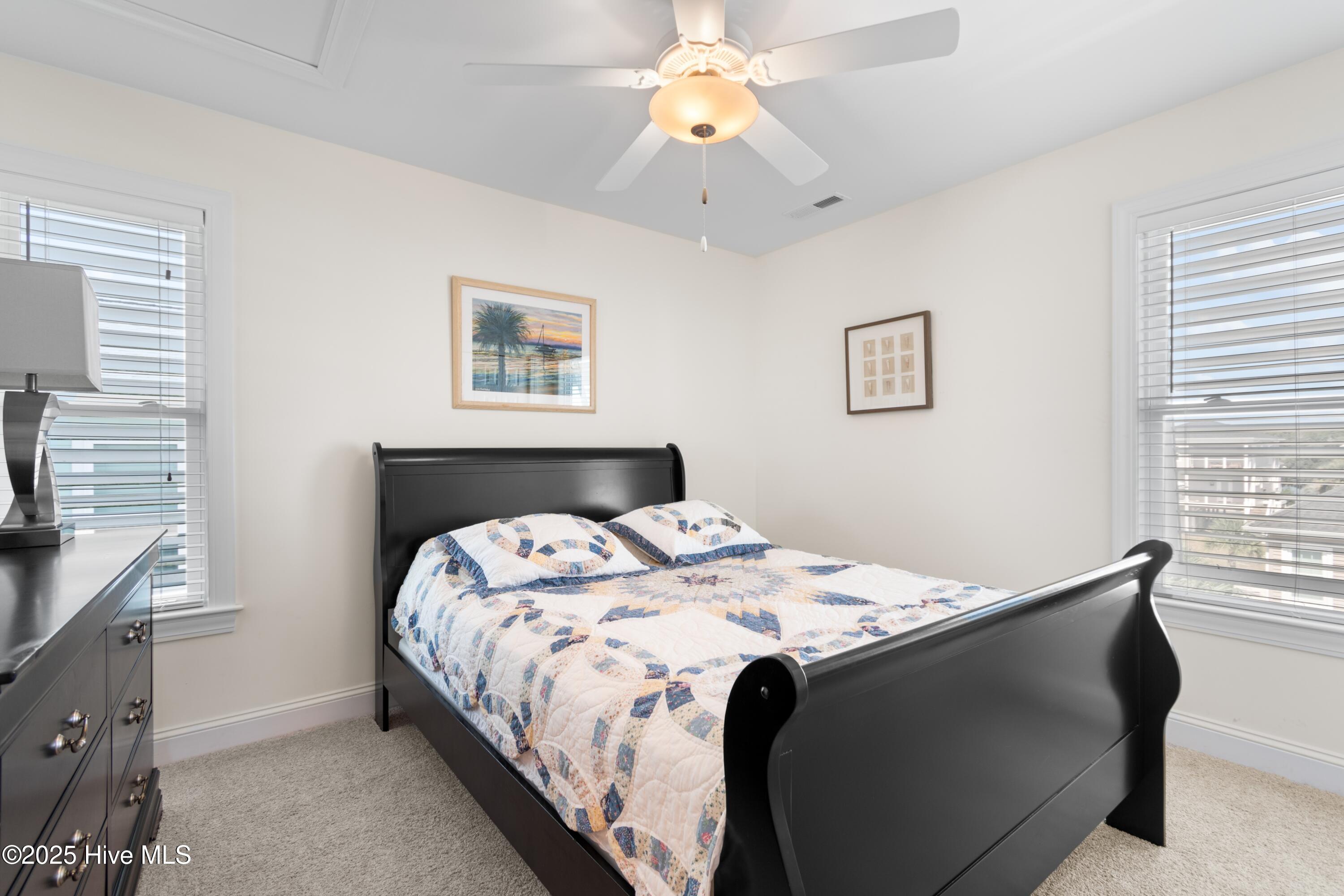 100534441 | Photo 27