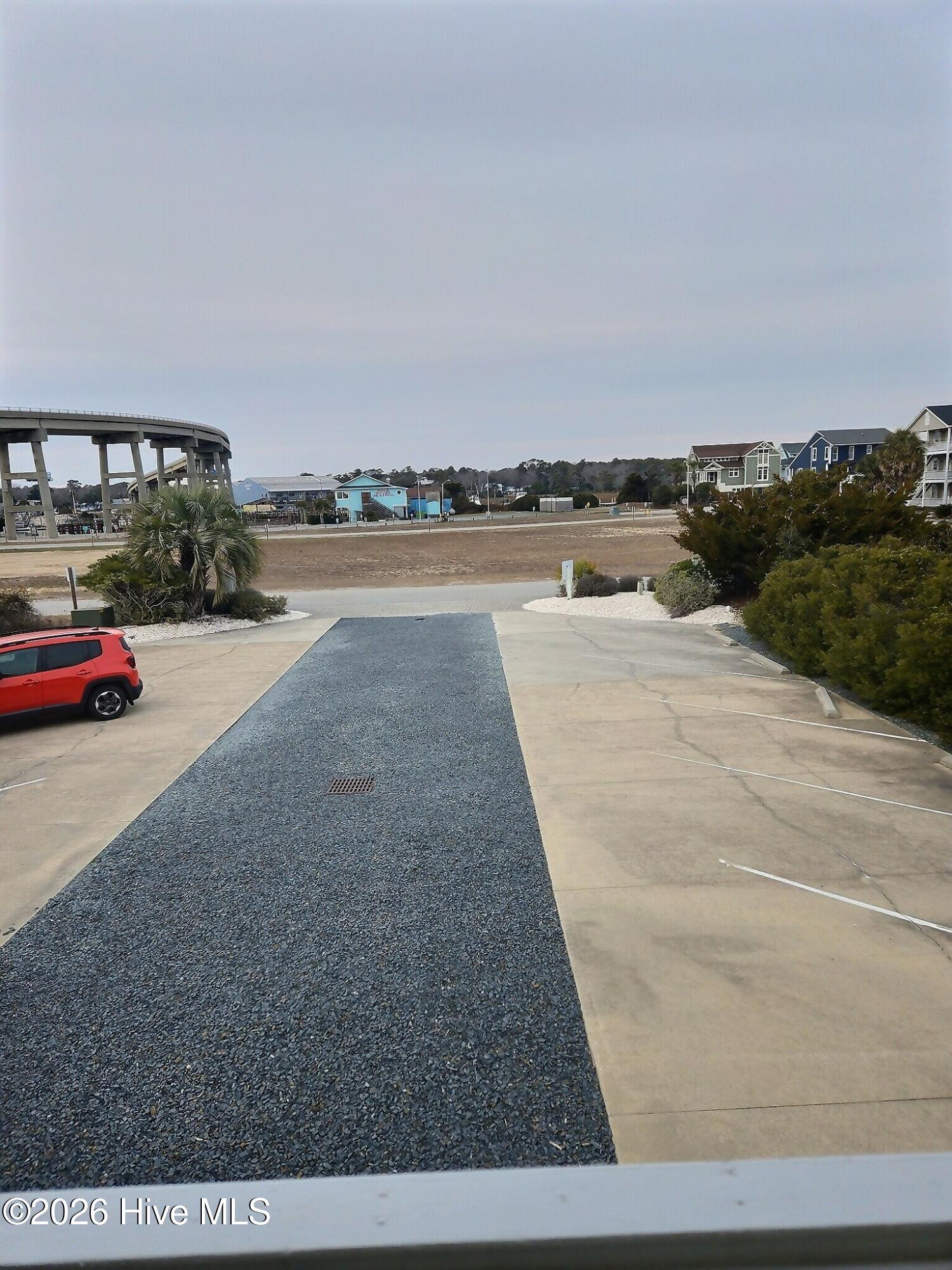 100553756 | Photo 26