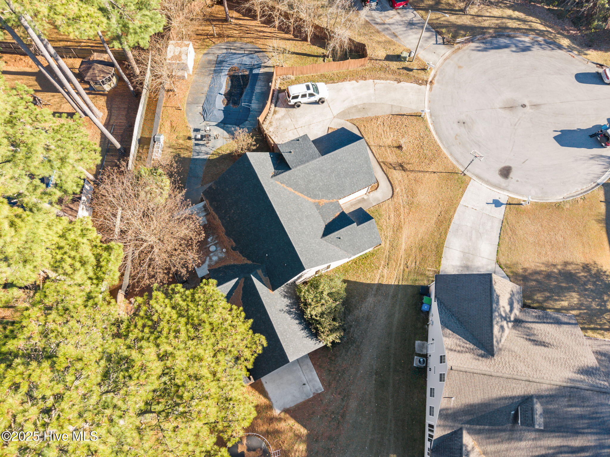 100544873 | Photo 43