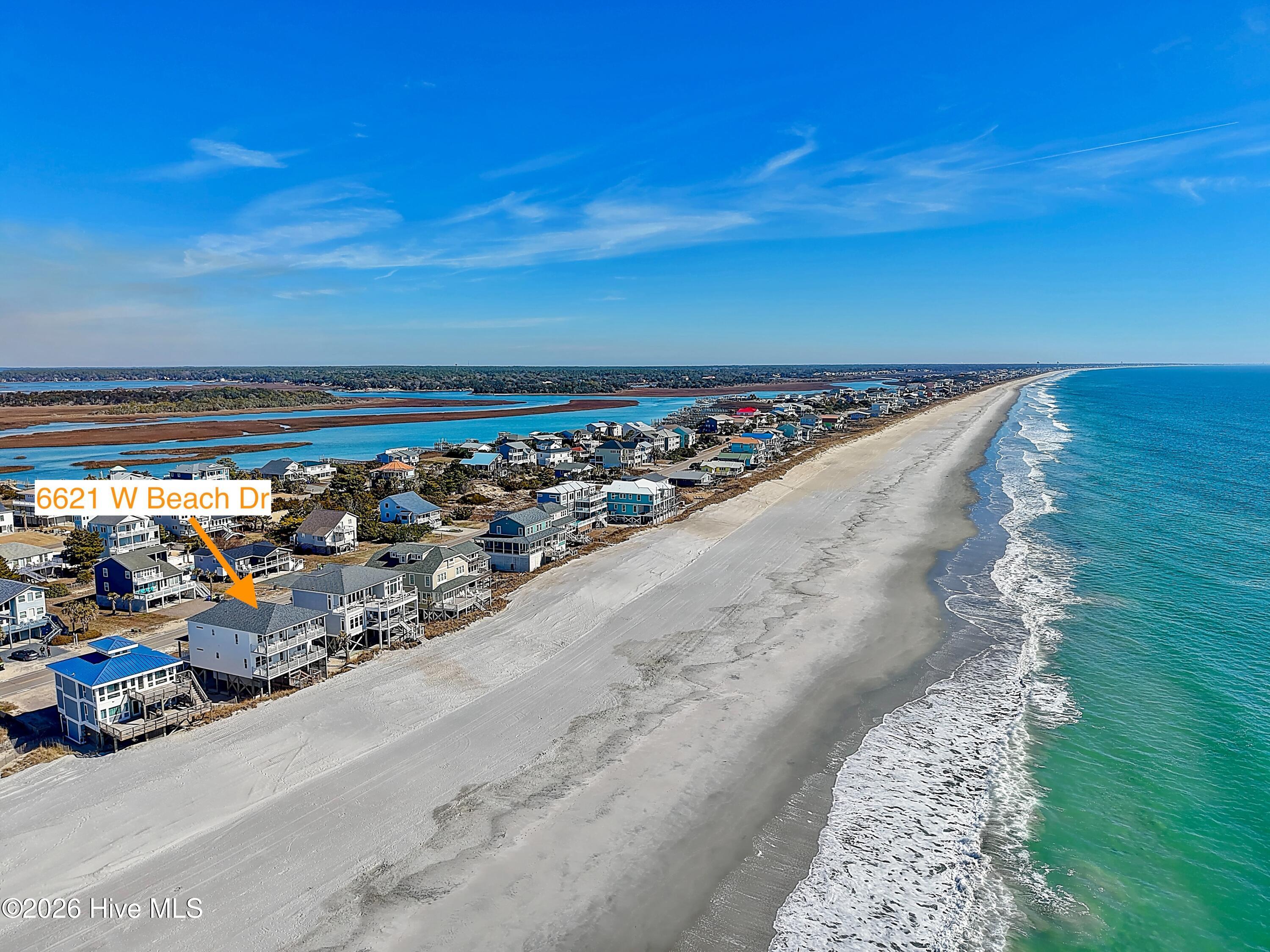 100554405 | Photo 50