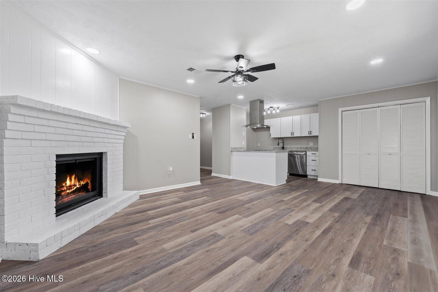 08-3605 Cameron Dr 08R