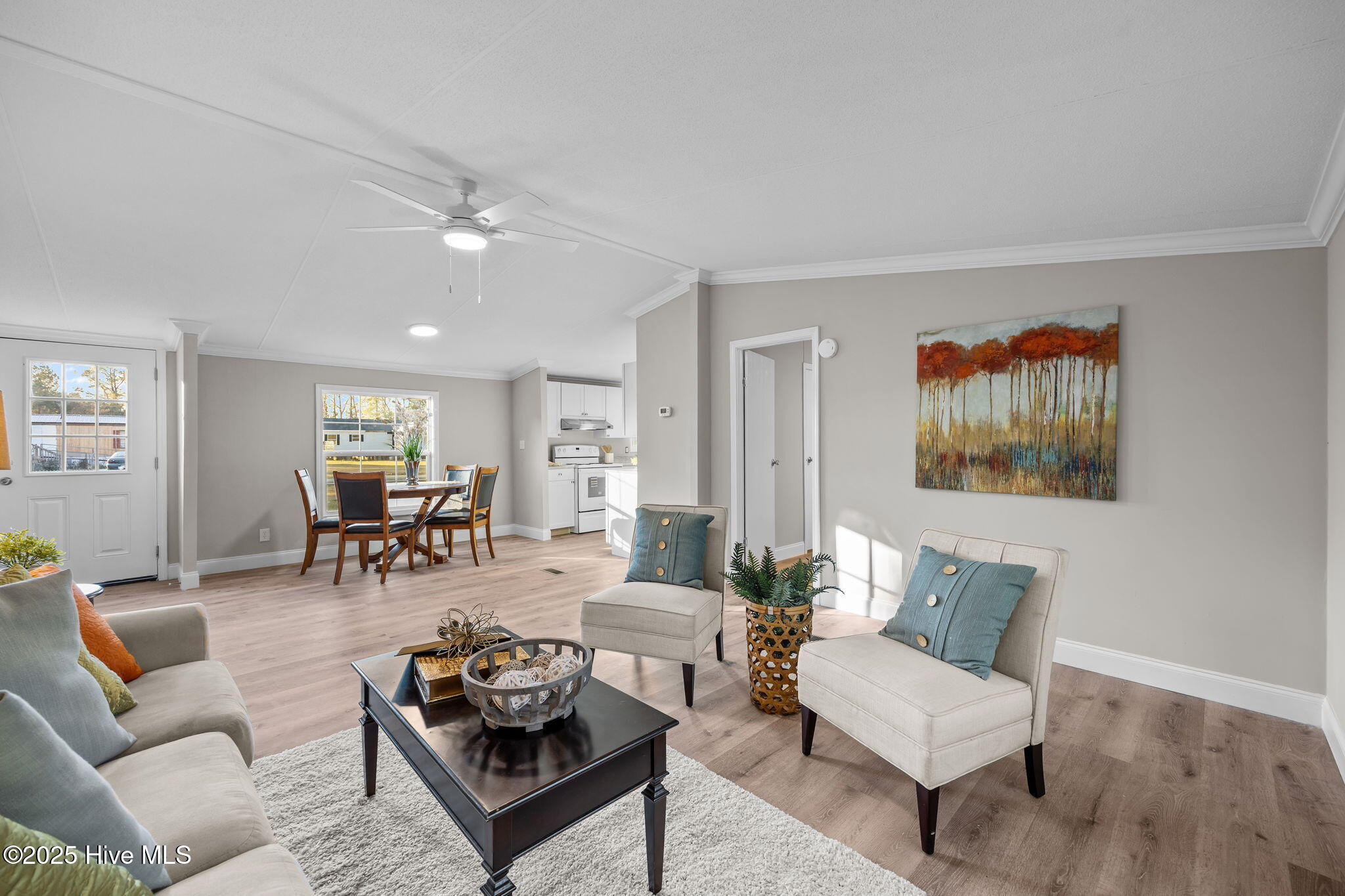 100546418 | Photo 15