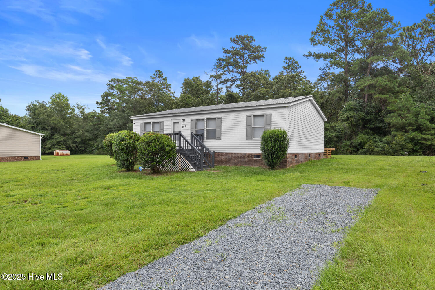 192 King Estates Road, Jacksonville, NC 28540 – photo 2: king-1