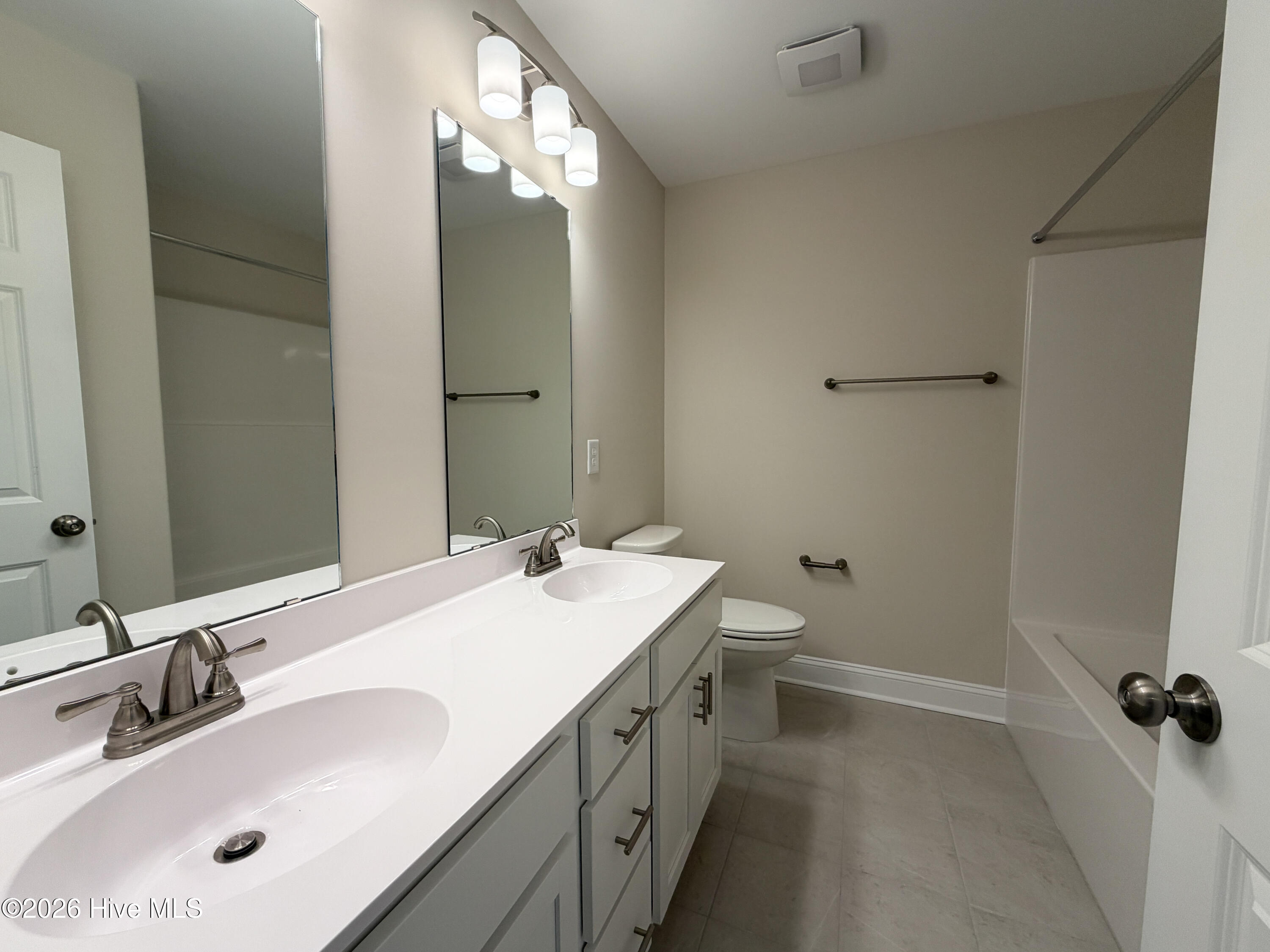 100544624 | Photo 17