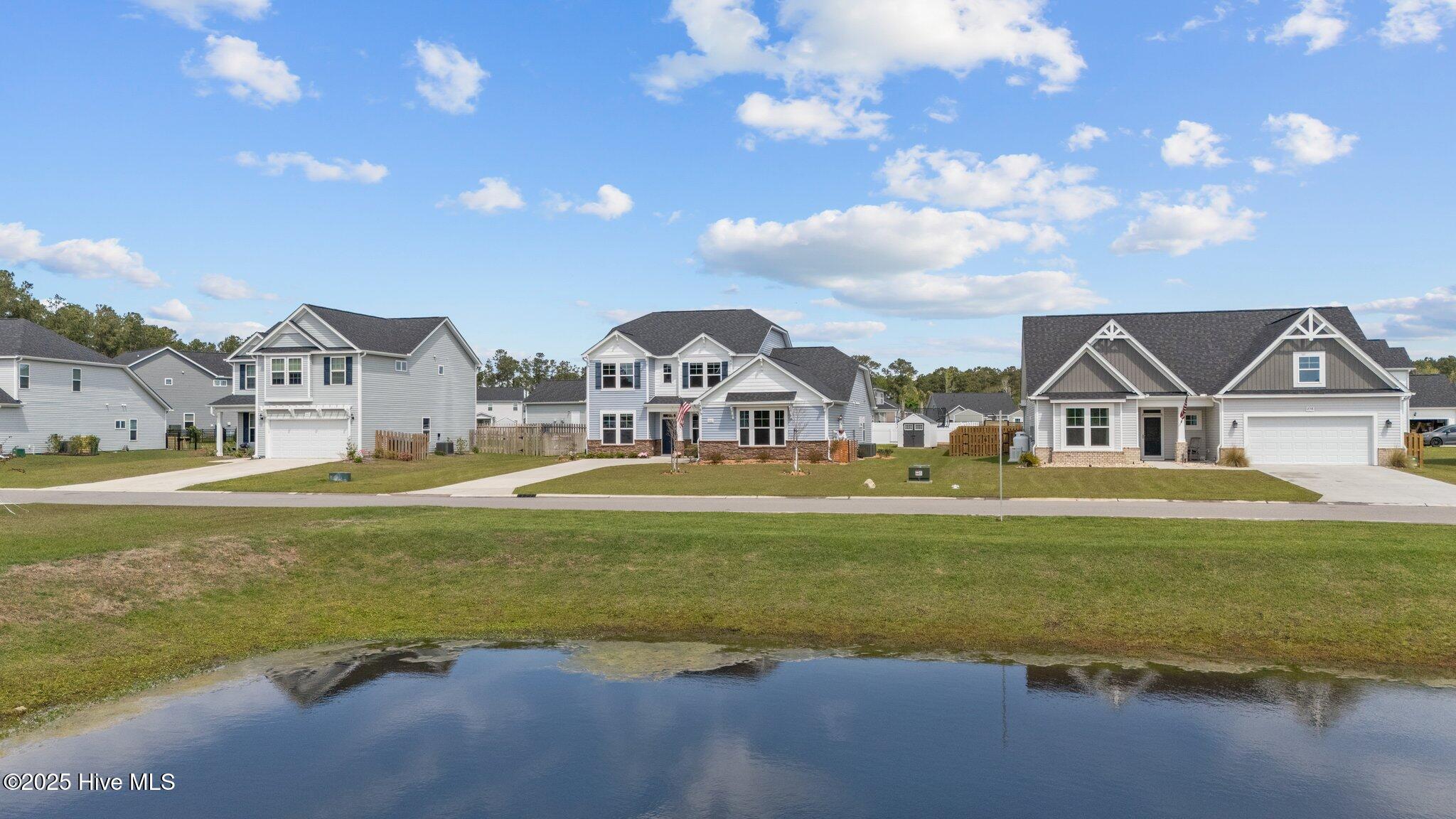 100503242 | Photo 66