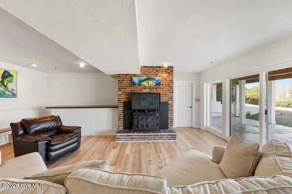 100556349 | Photo 26