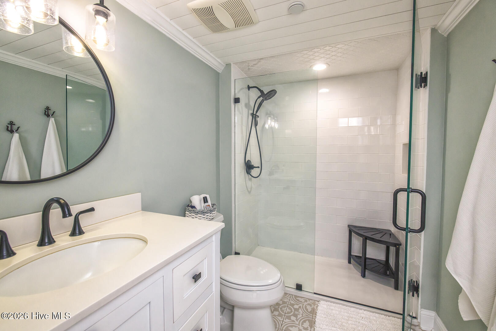 100559278 | Photo 19