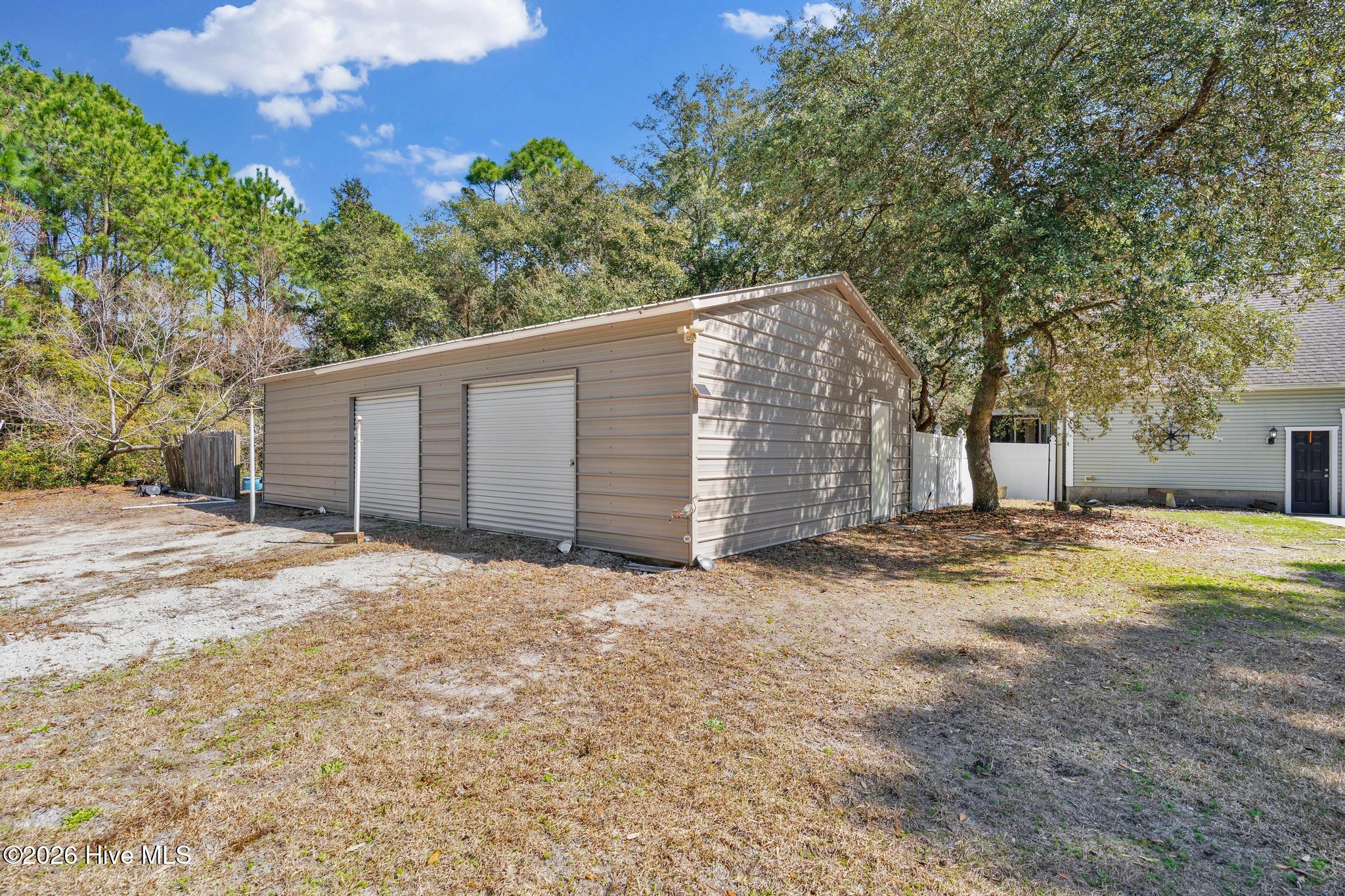 100559055 | Photo 30