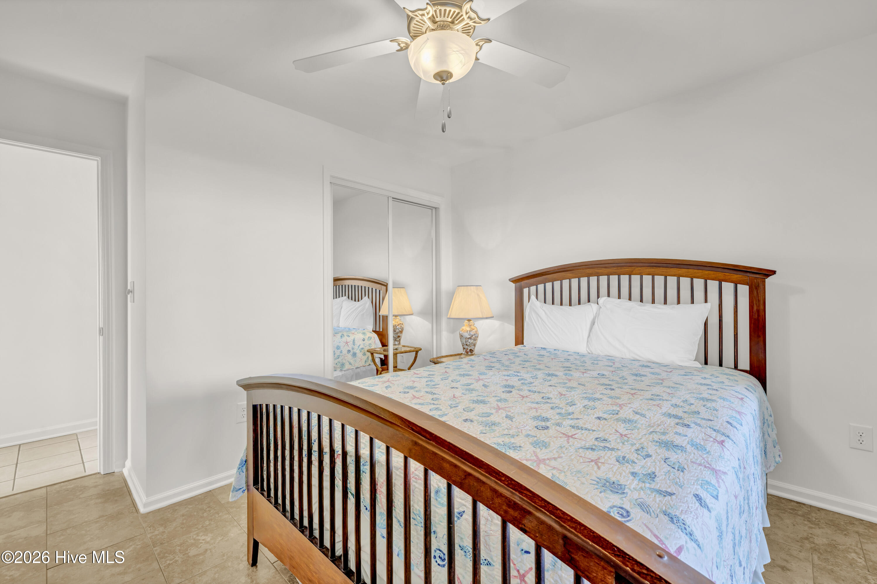 100558701 | Photo 36