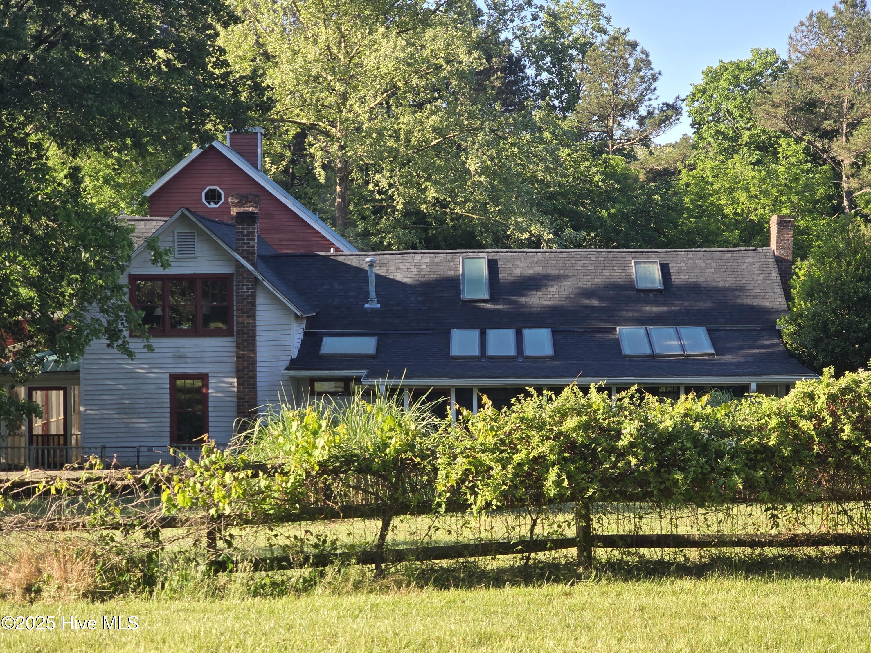 Homes for sale in Chapel Hill, NC | 915 Phils Creek Rd, Chapel Hill, NC 27516 | MLS# 100530419