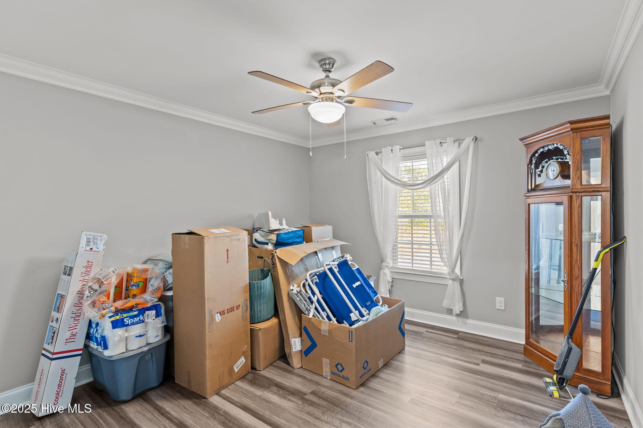 100530347 | Photo 24