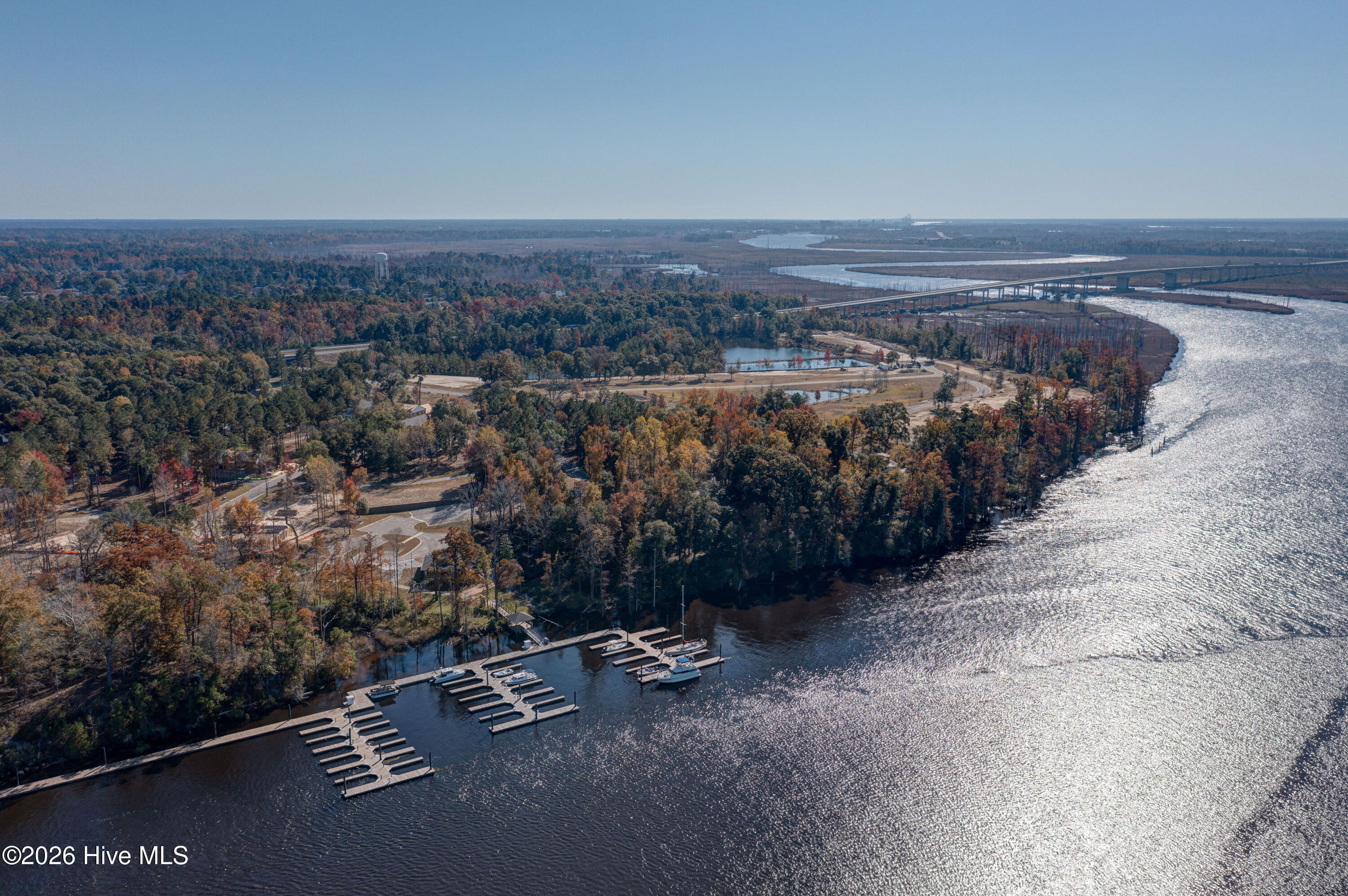 100558964 | Photo 32