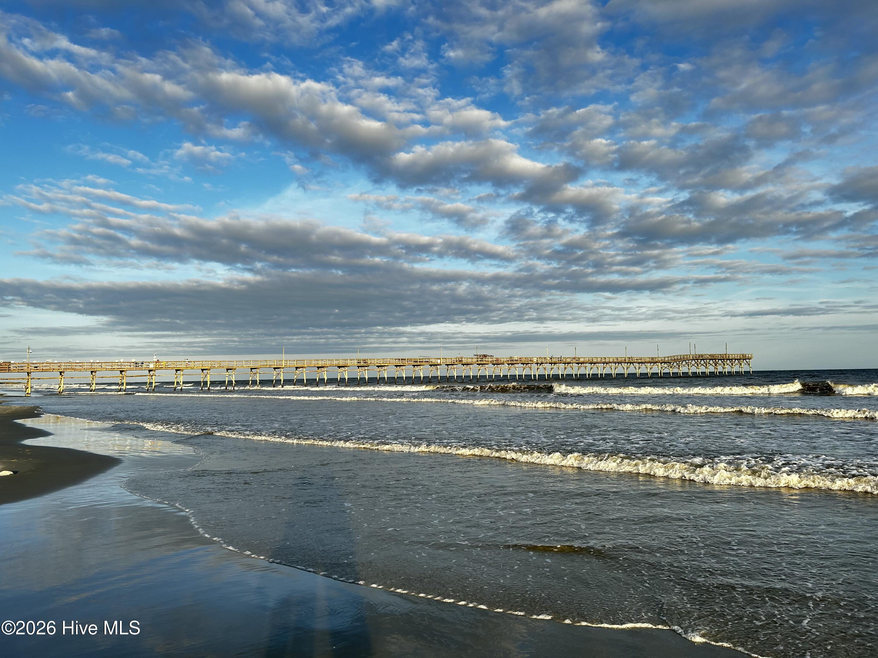 100570060 | Photo 21