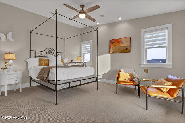 100552893 | Photo 35