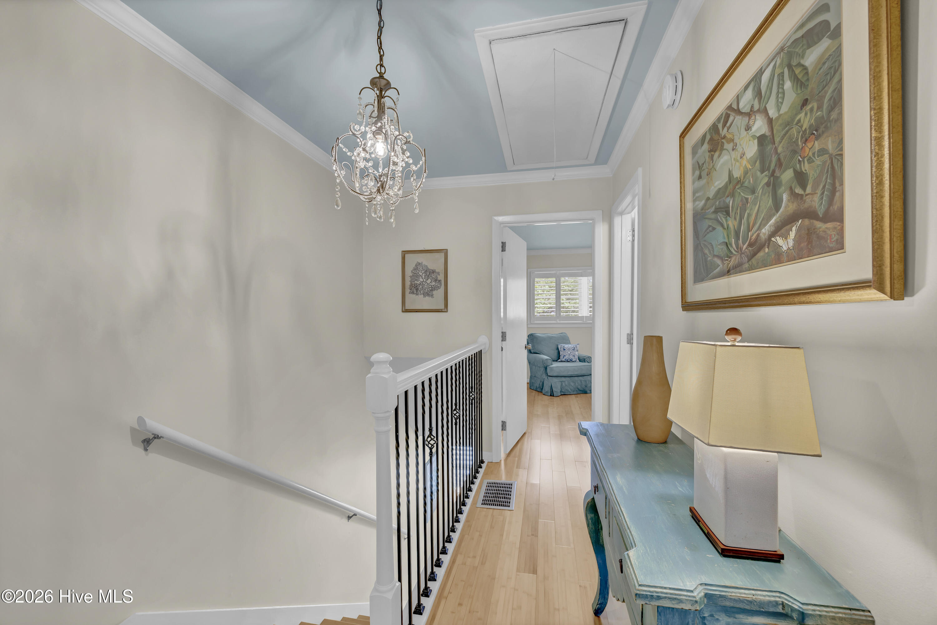 100567252 | Photo 16