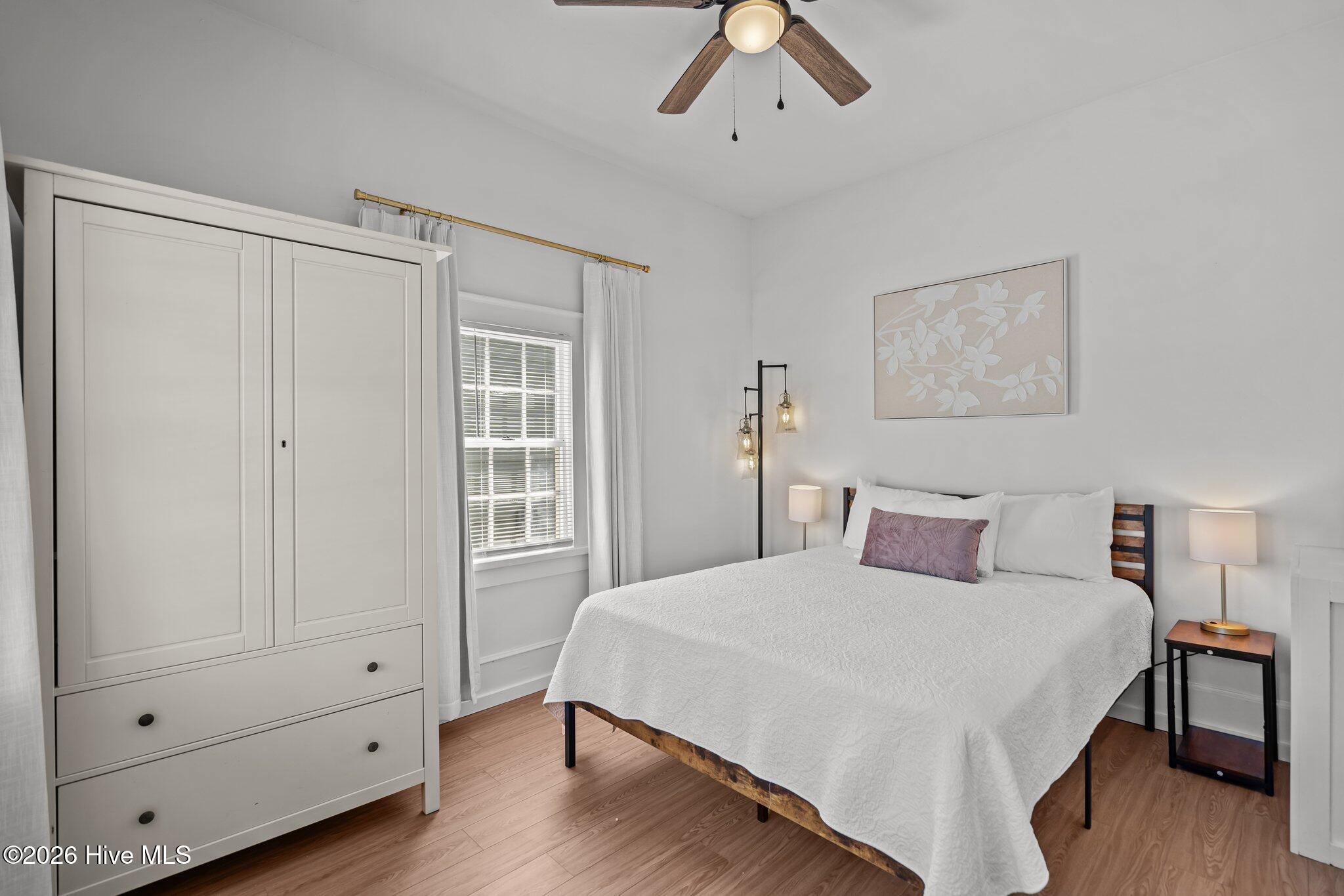 100550595 | Photo 31