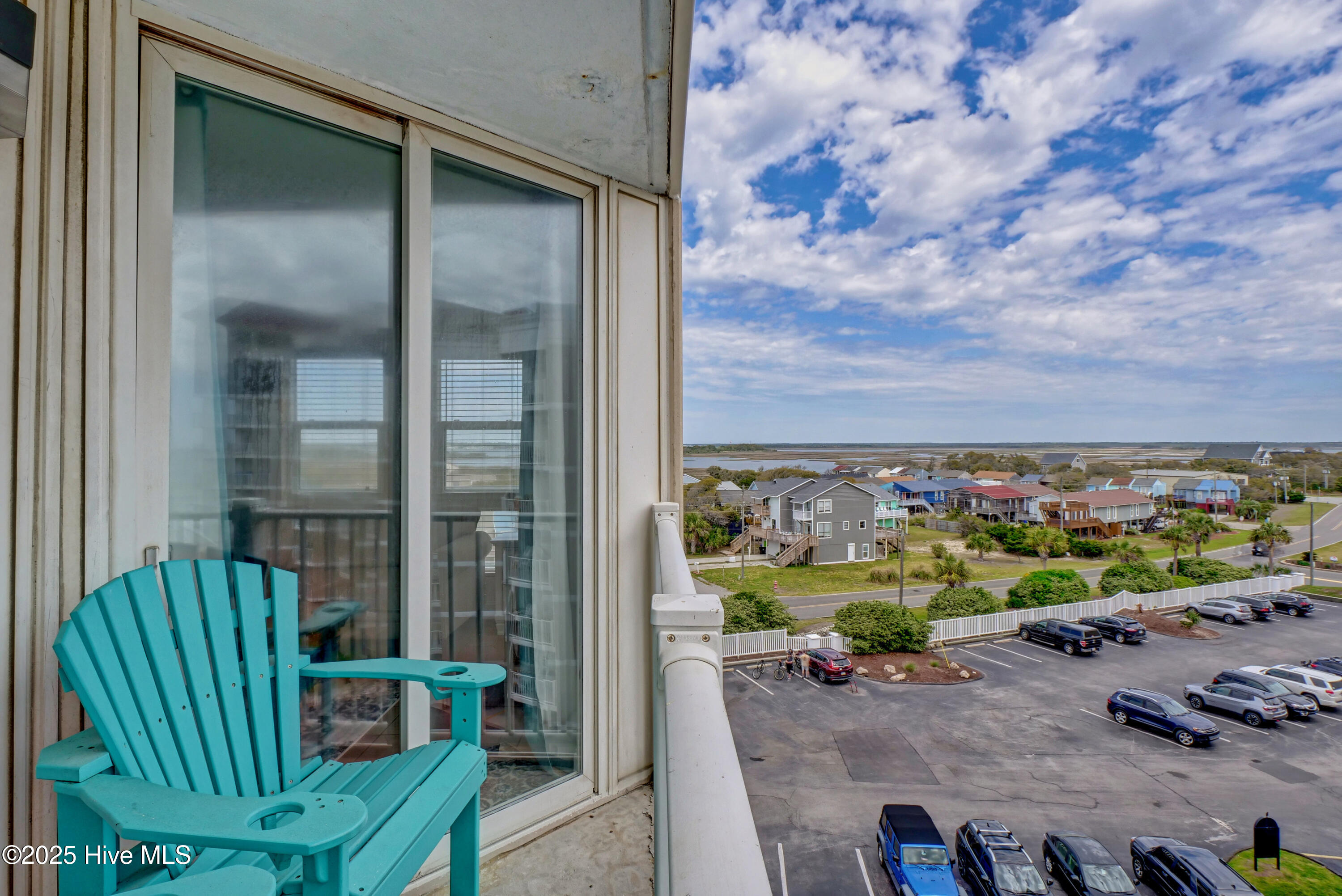 100521283 | Photo 20