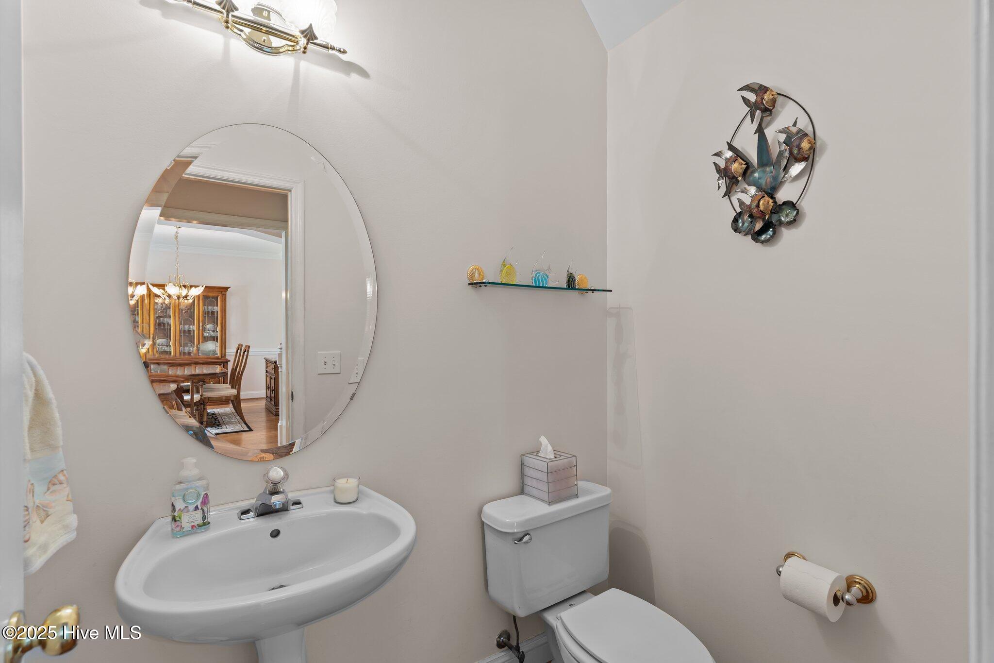 100521763 | Photo 25