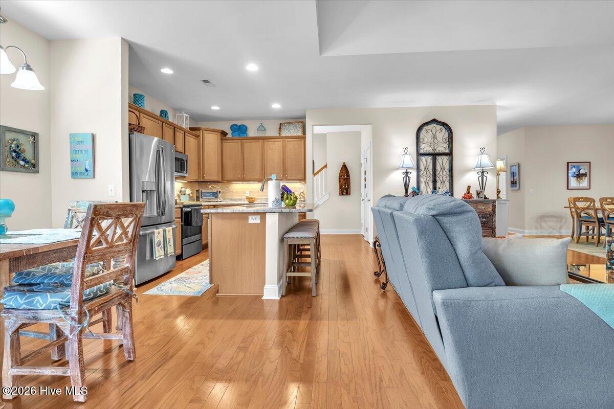 100549972 | Photo 17