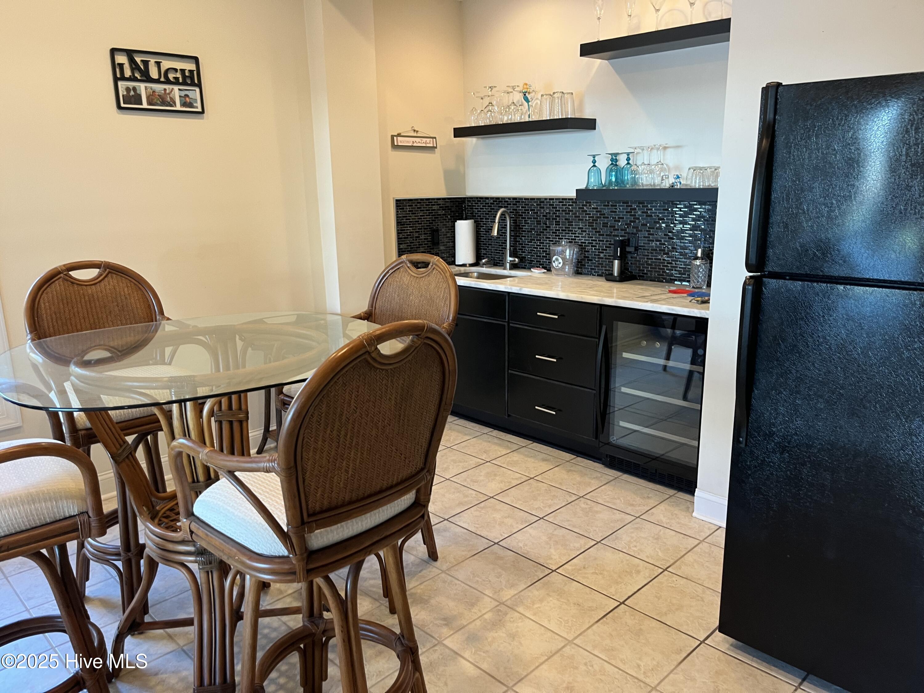 100540597 | Photo 10