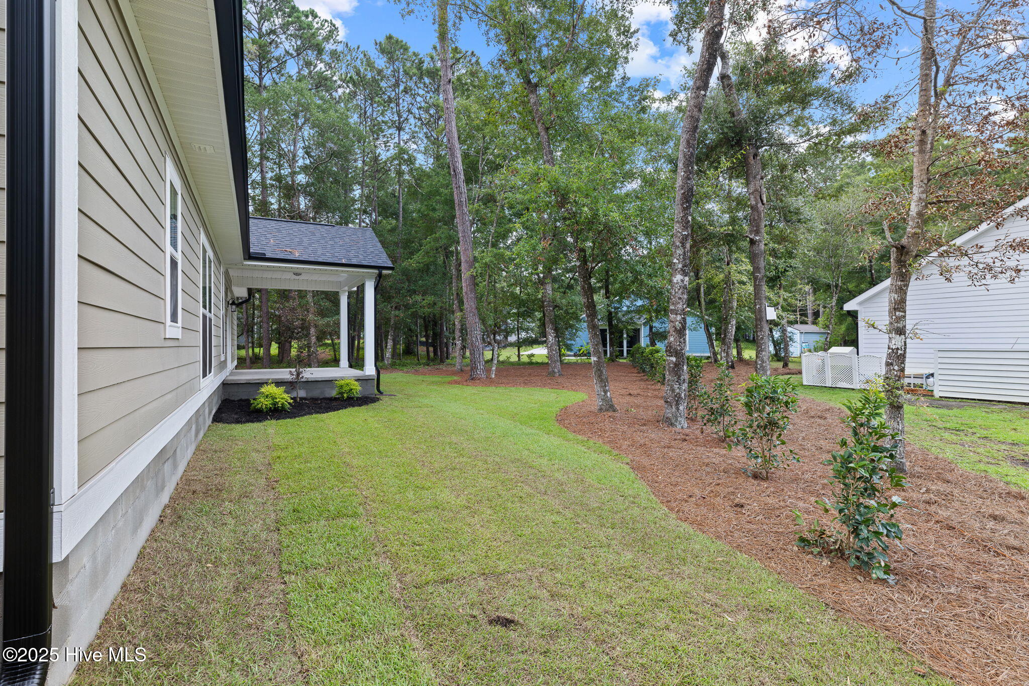 100552676 | Photo 47