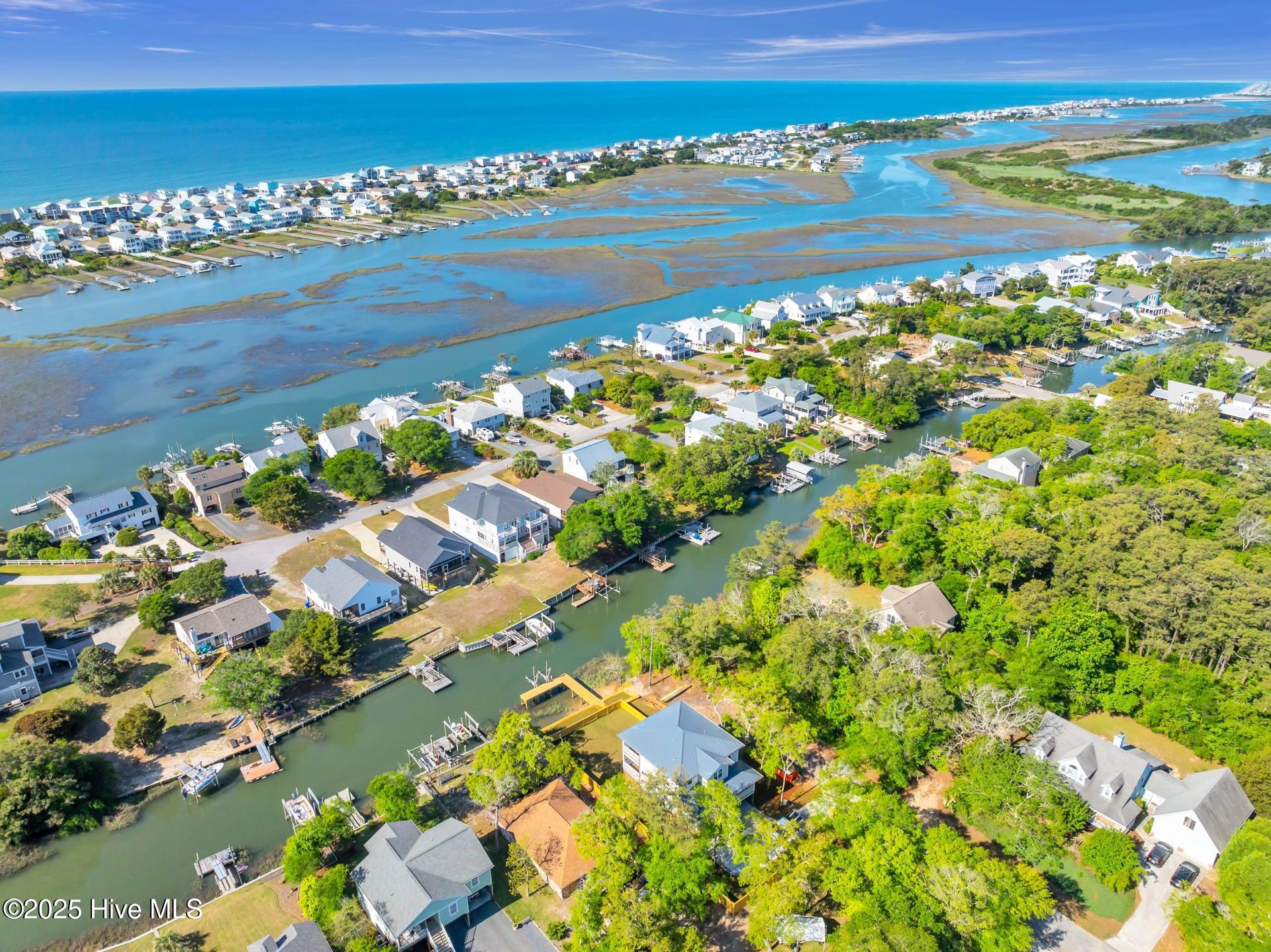 100547120 | Photo 63