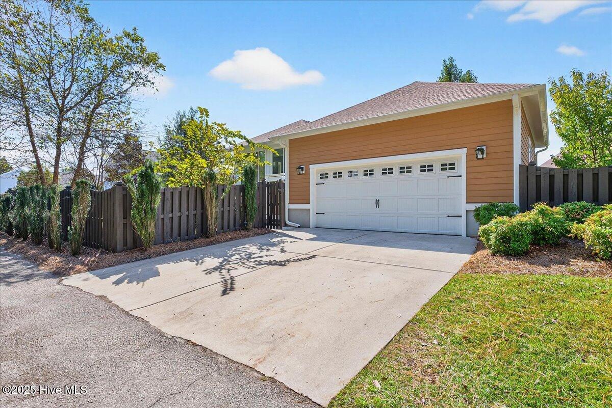 818 Cades Trail, Southport, NC 28461 – photo 6: 08-Kahuna Photo-29