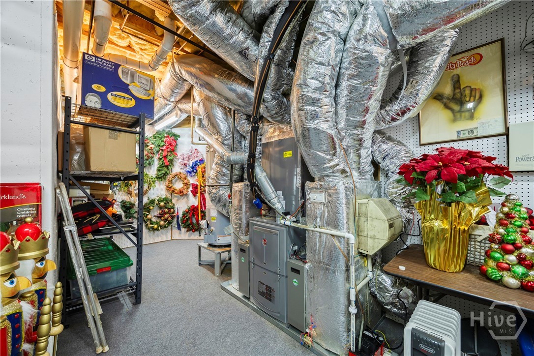 Undisclosed Address, Loganville, GA, 30052