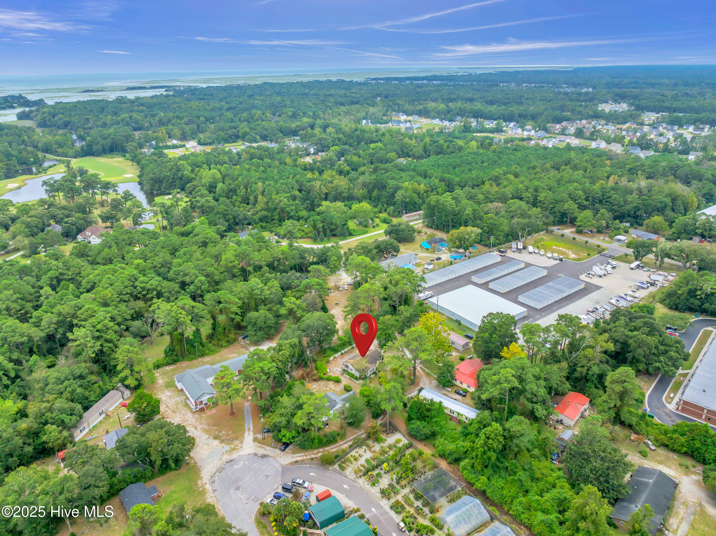 100530878 | Photo 15