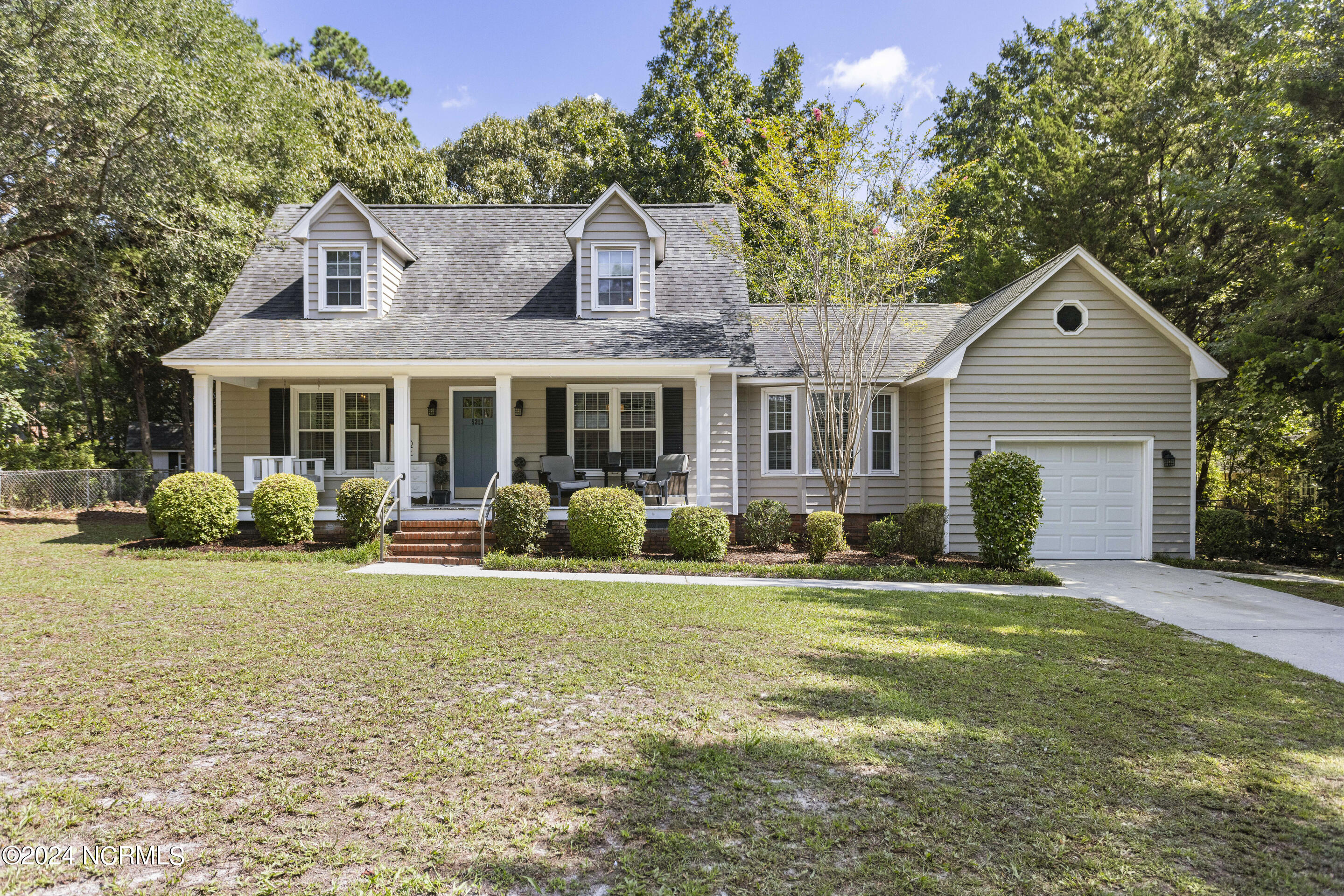 5213 Shadow Branch Lane, Wilmington, NC 28409 – photo 4: 5213 Shadow Branch Ln Wilm NC 28409