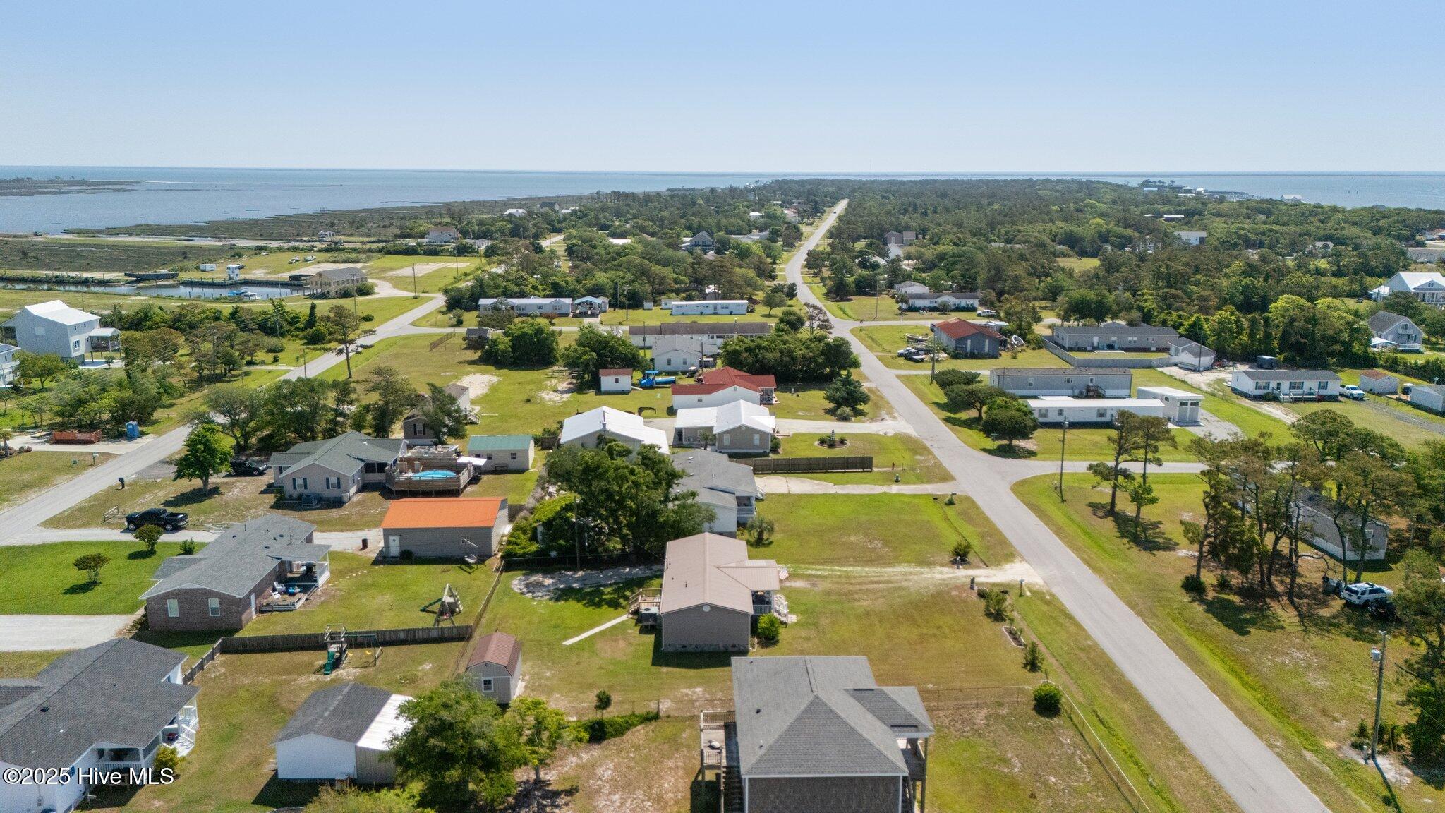 139 Diamond City Drive, Harkers Island, NC, 28531