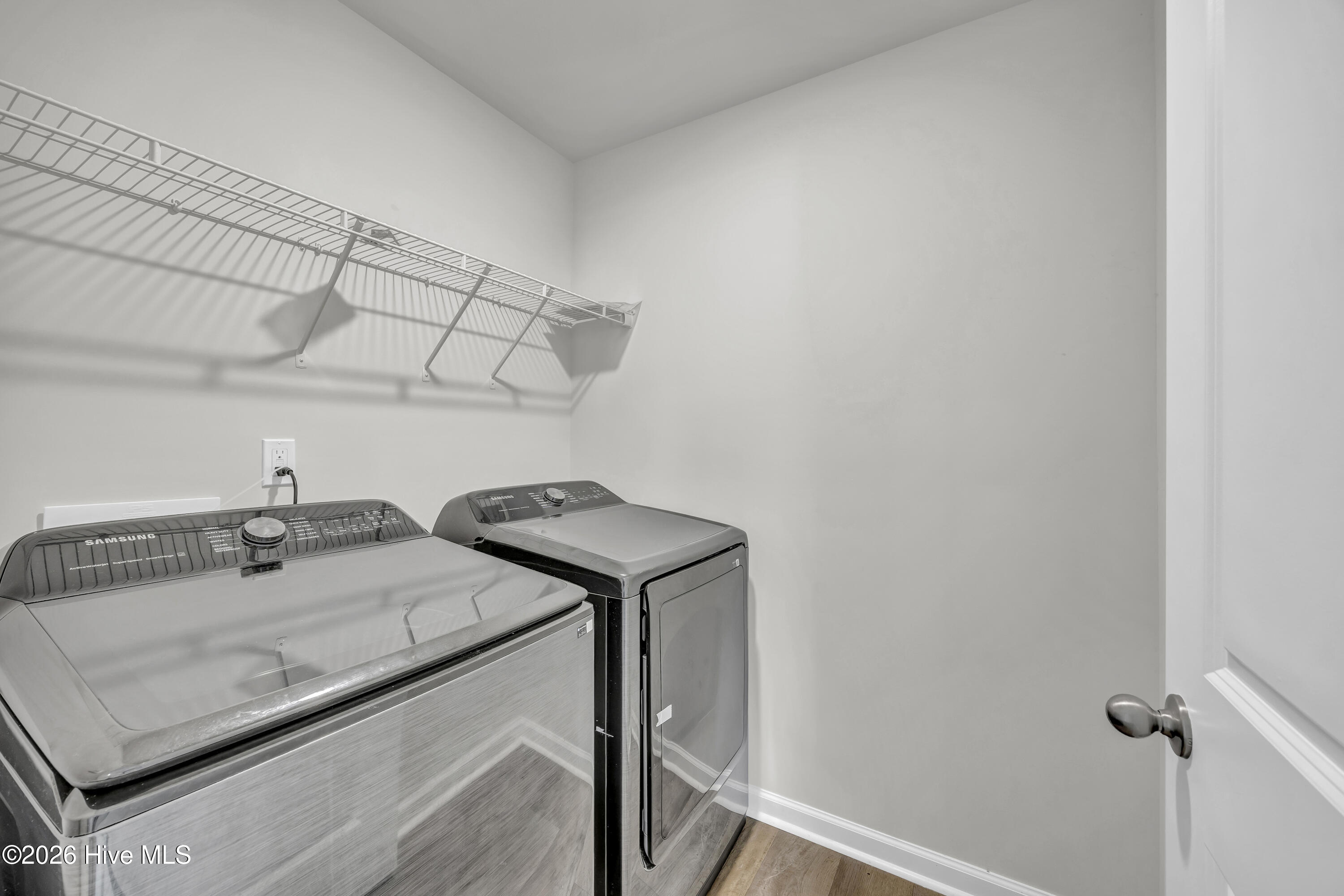 100547237 | Photo 10