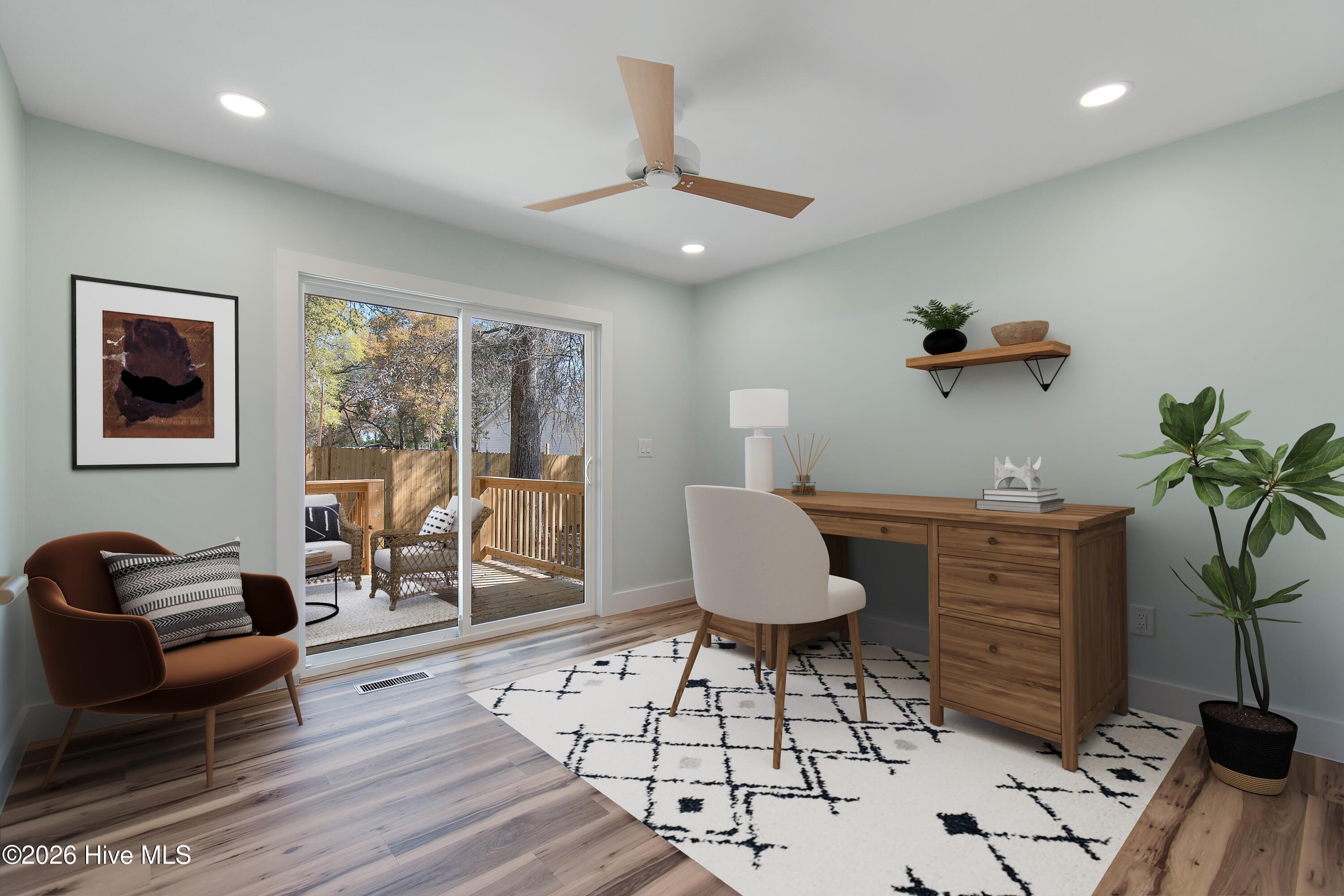 100564131 | Photo 16