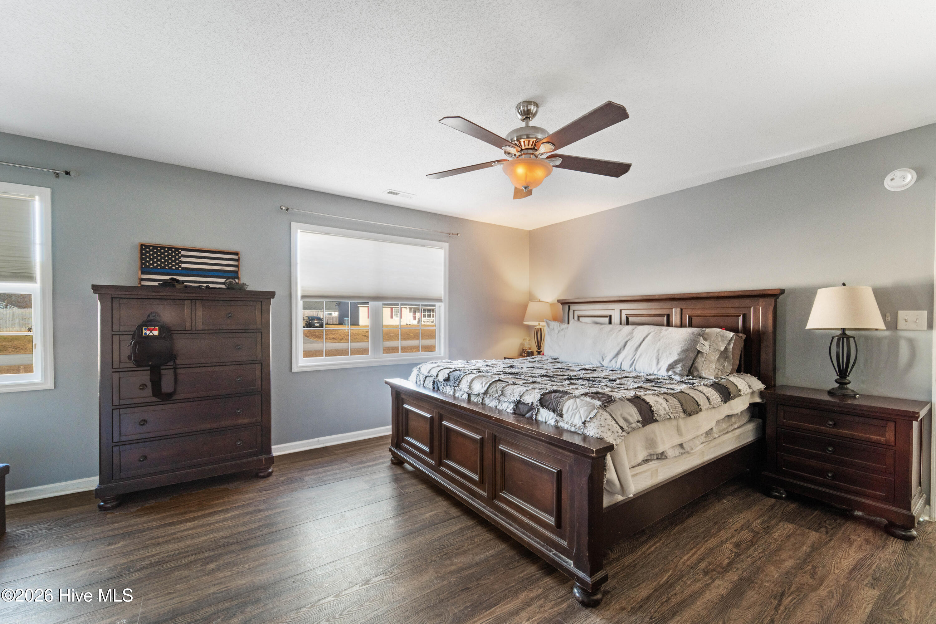 100548548 | Photo 23