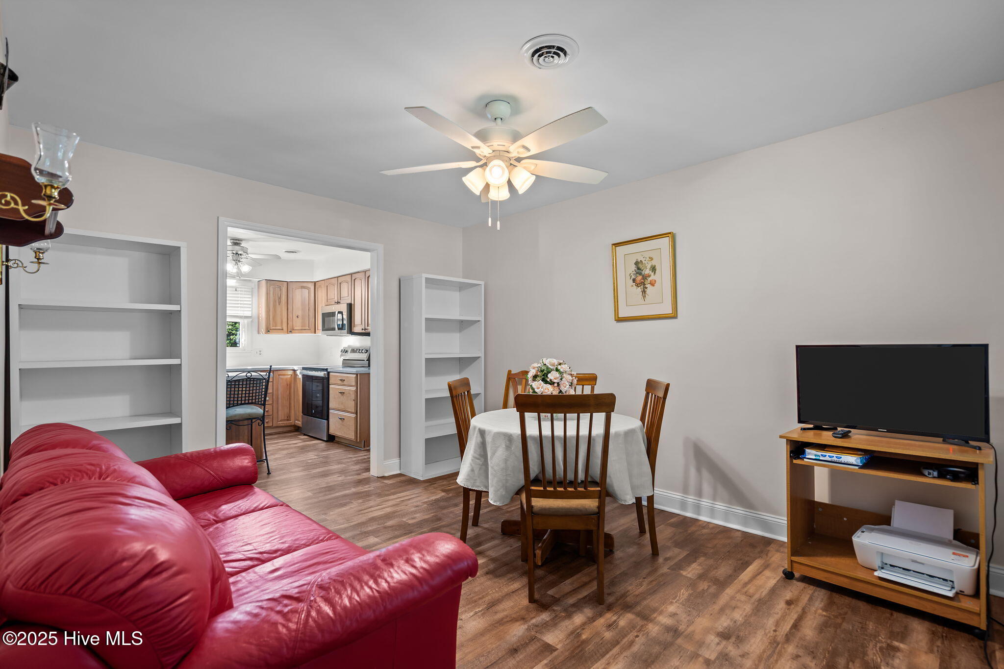 100551832 | Photo 21