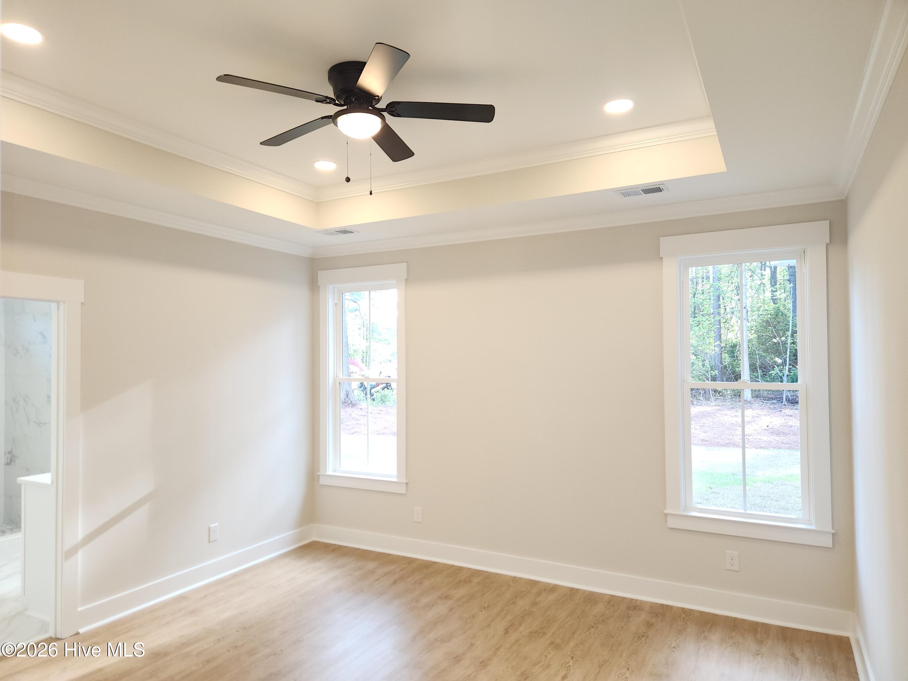 100566196 | Photo 27