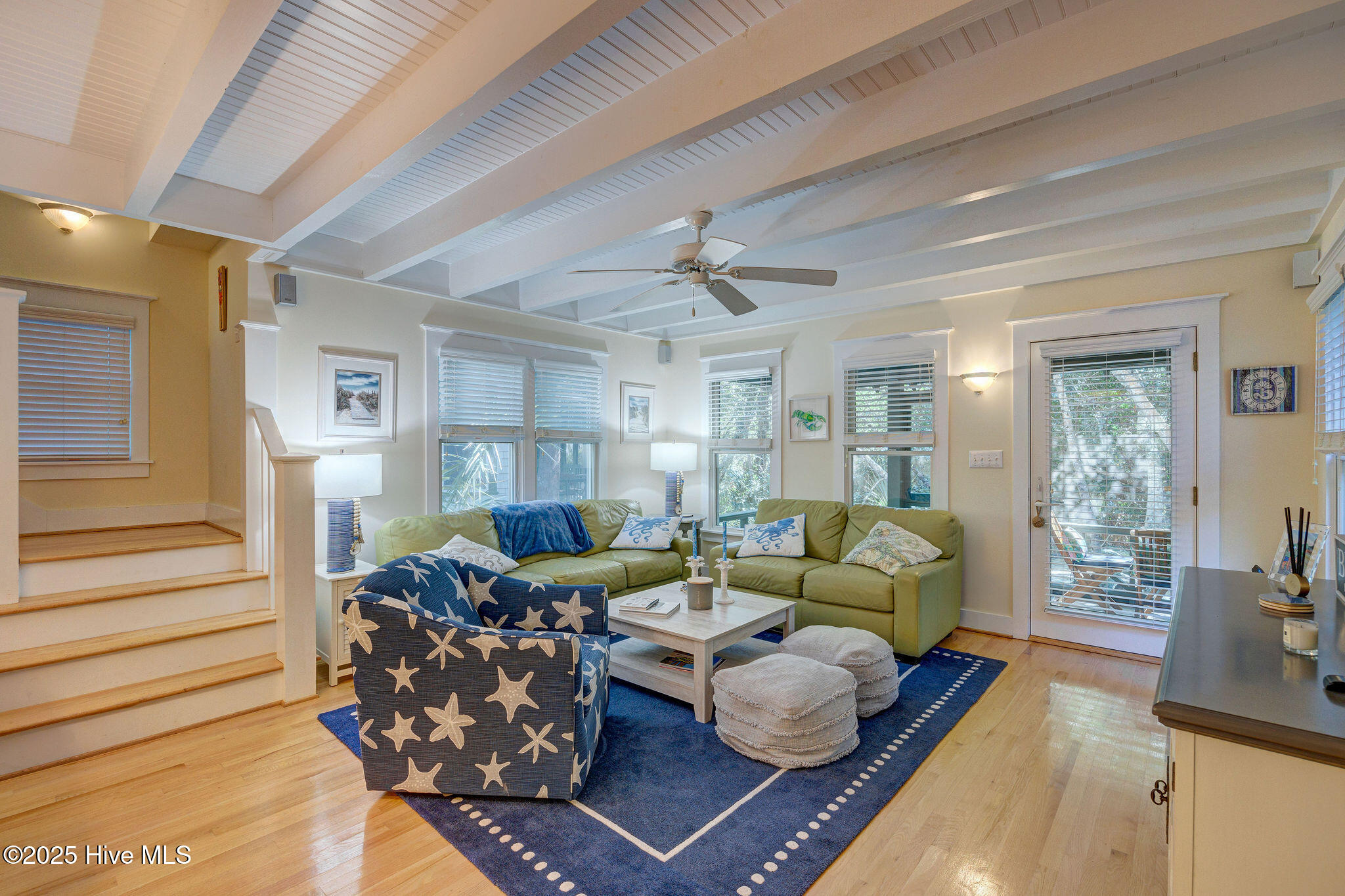 100531577 | Photo 21