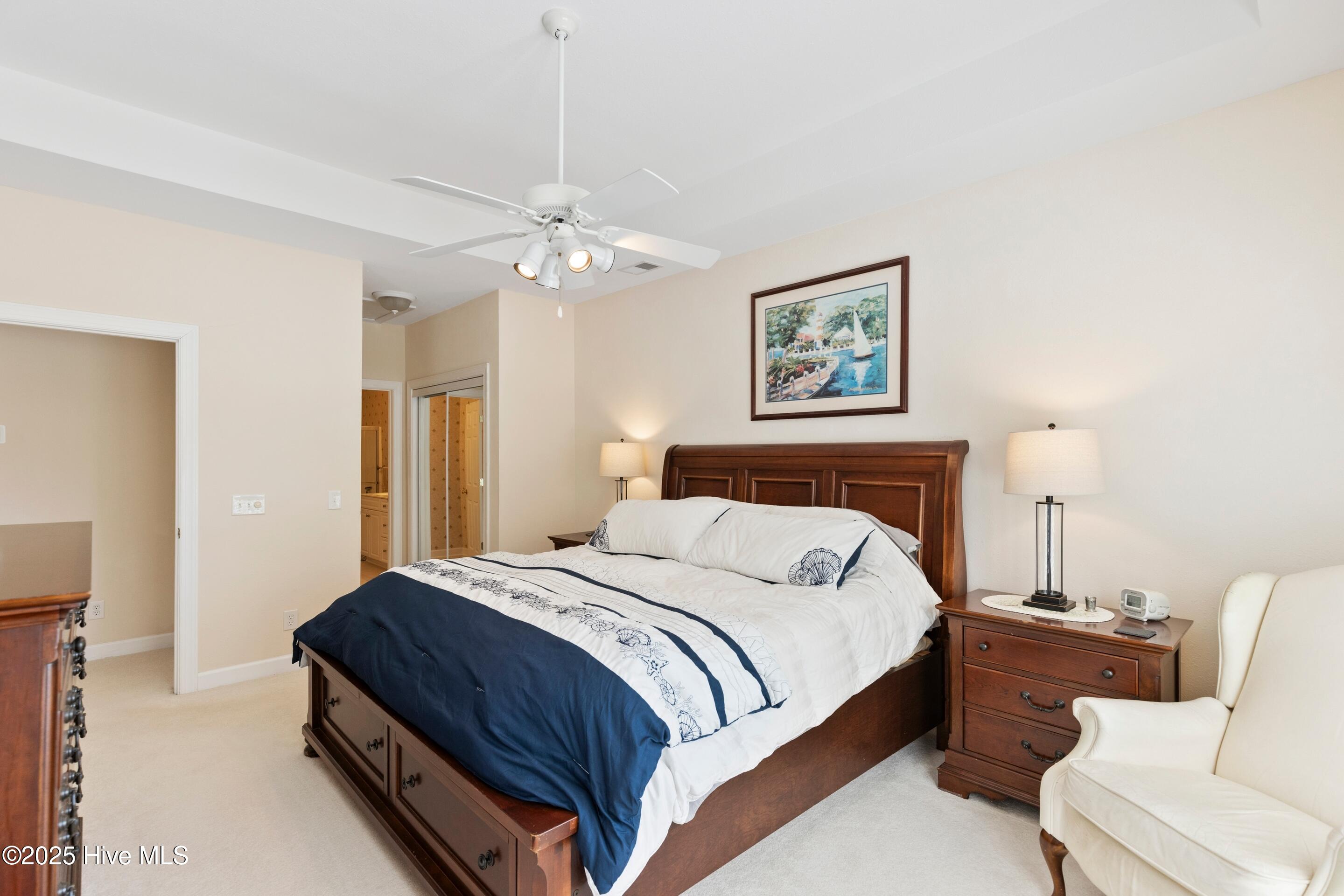 100538258 | Photo 26