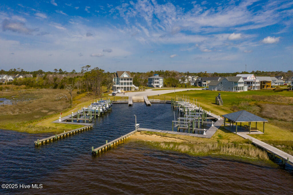 301 Lanyard Drive, Newport, NC, 28570