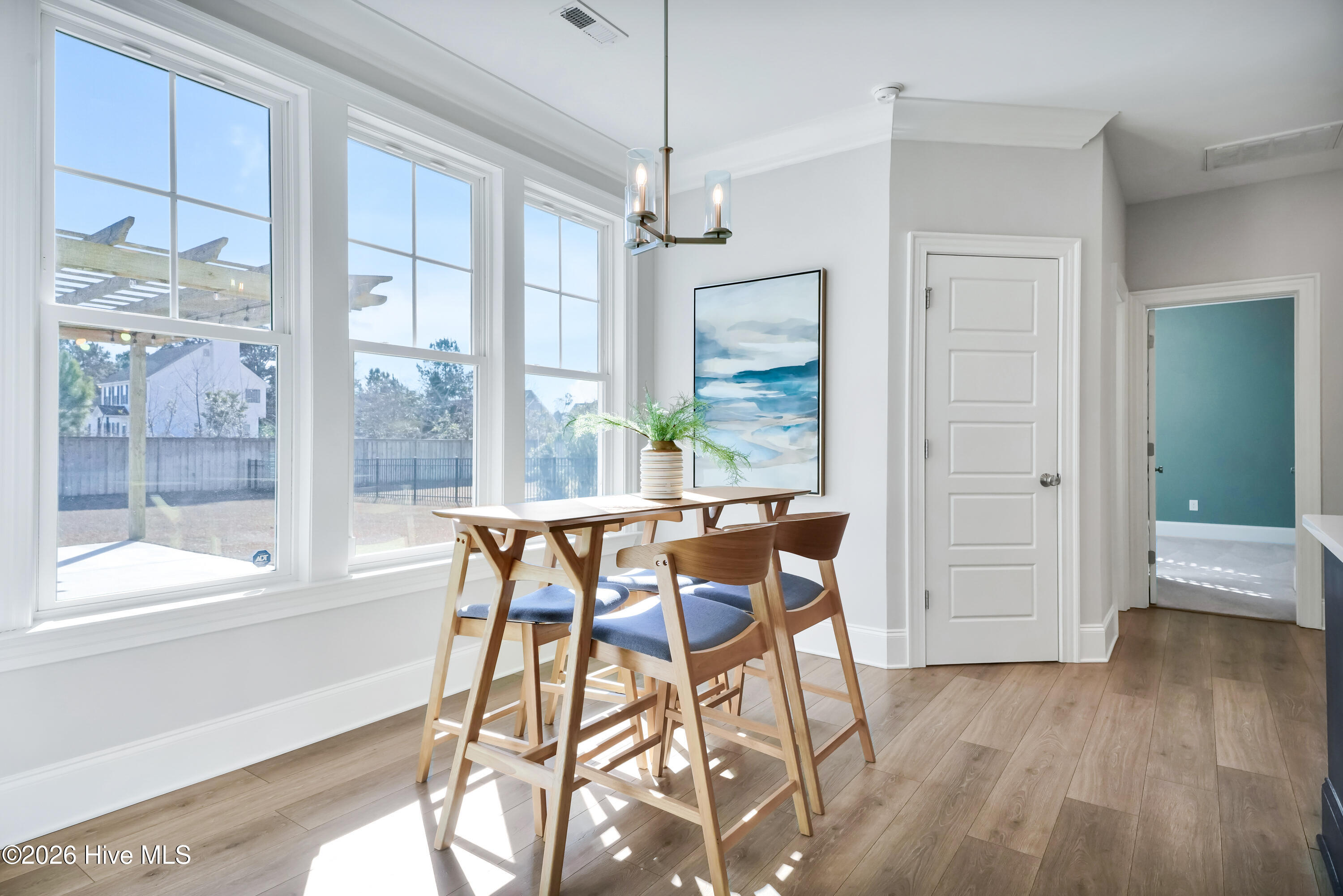 100551656 | Photo 18