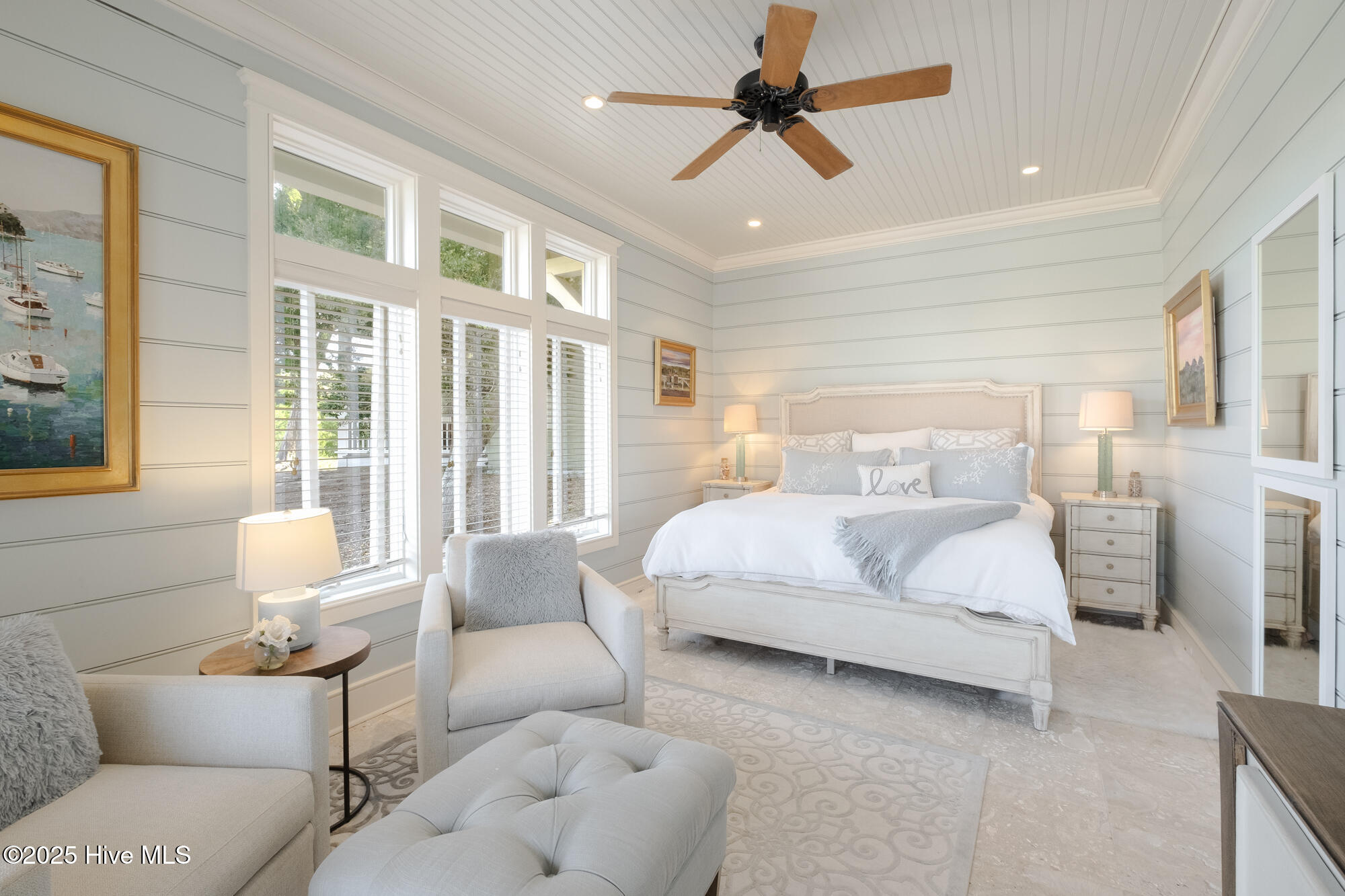 100517307 | Photo 20