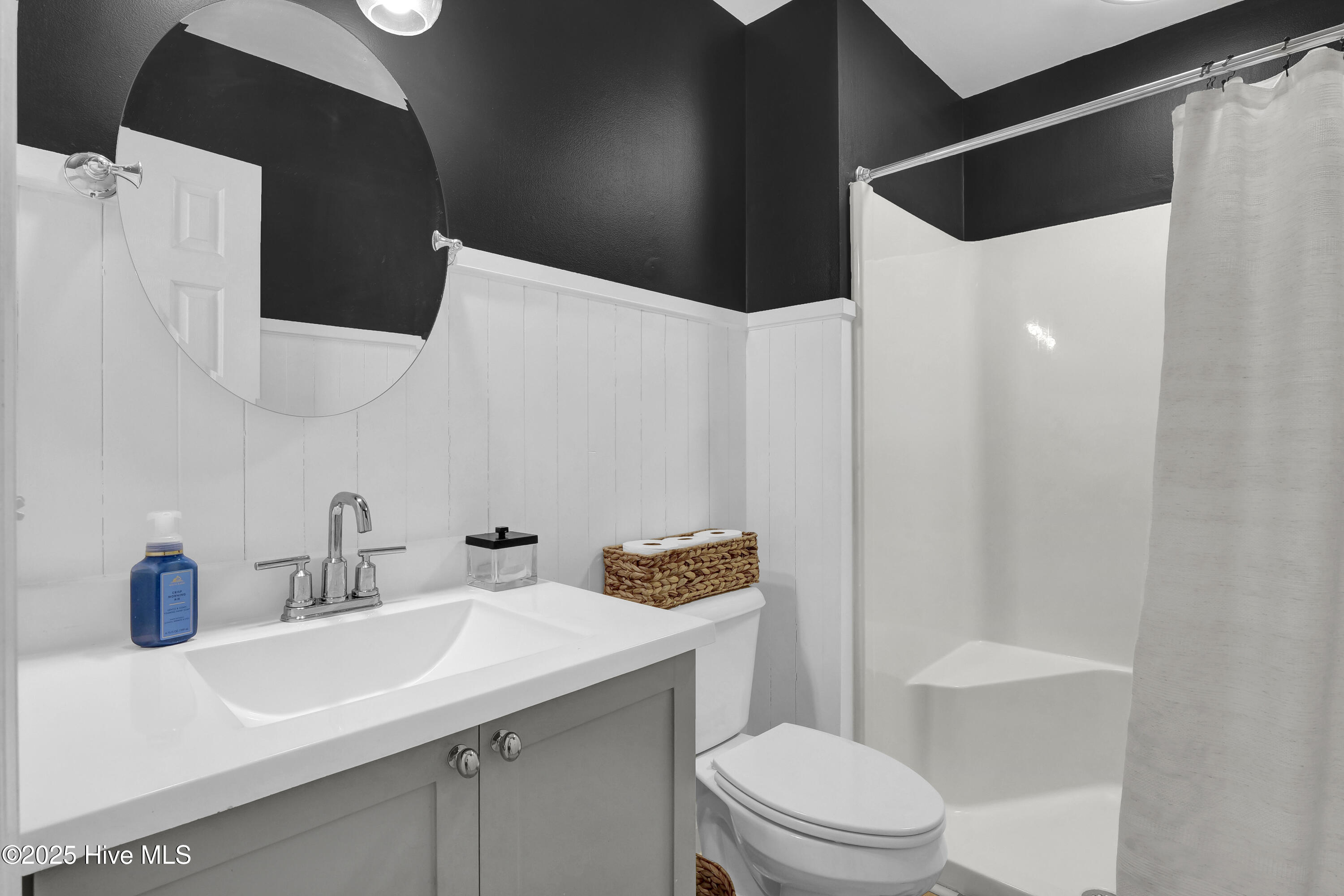 100546697 | Photo 19