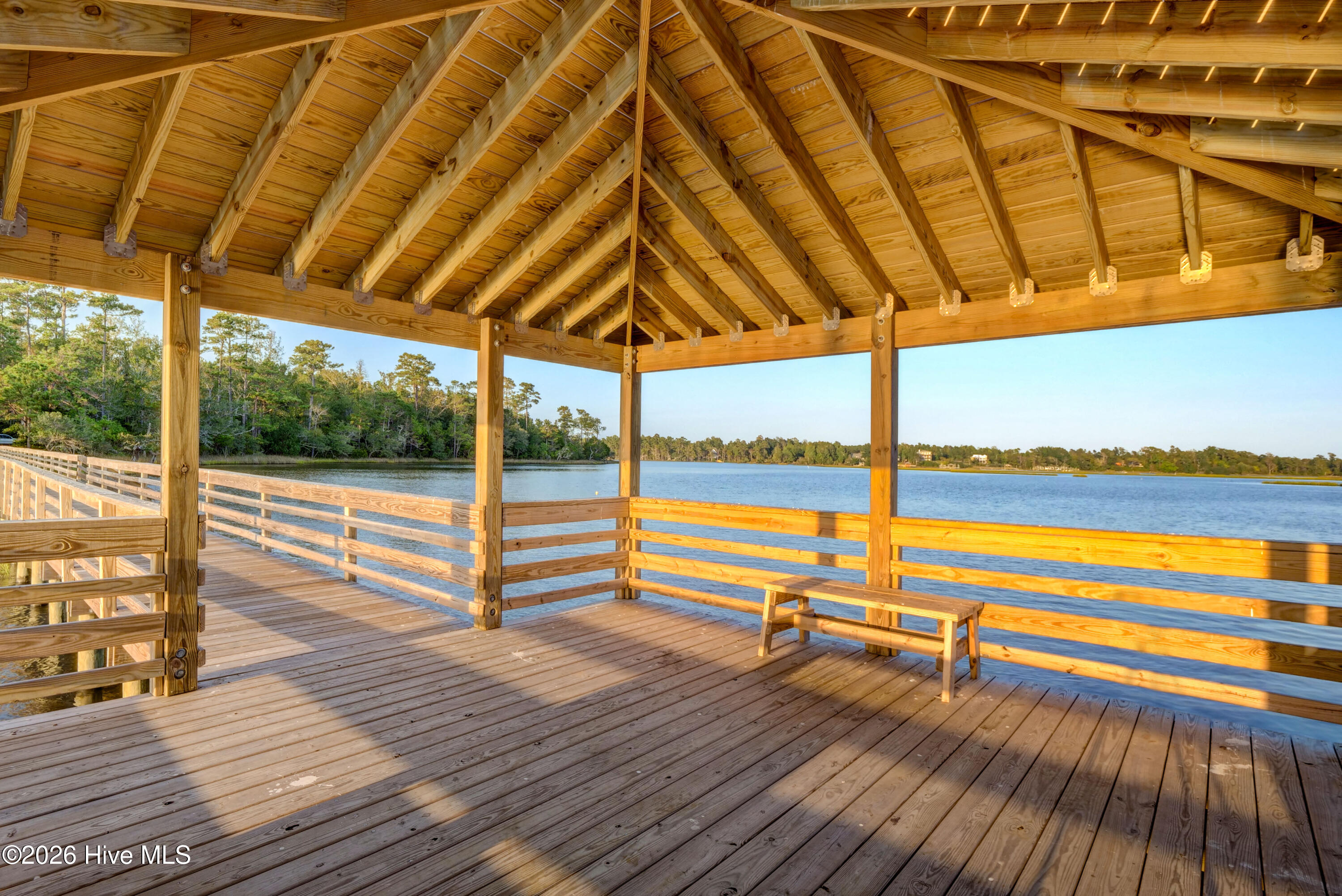 100567366 | Photo 69