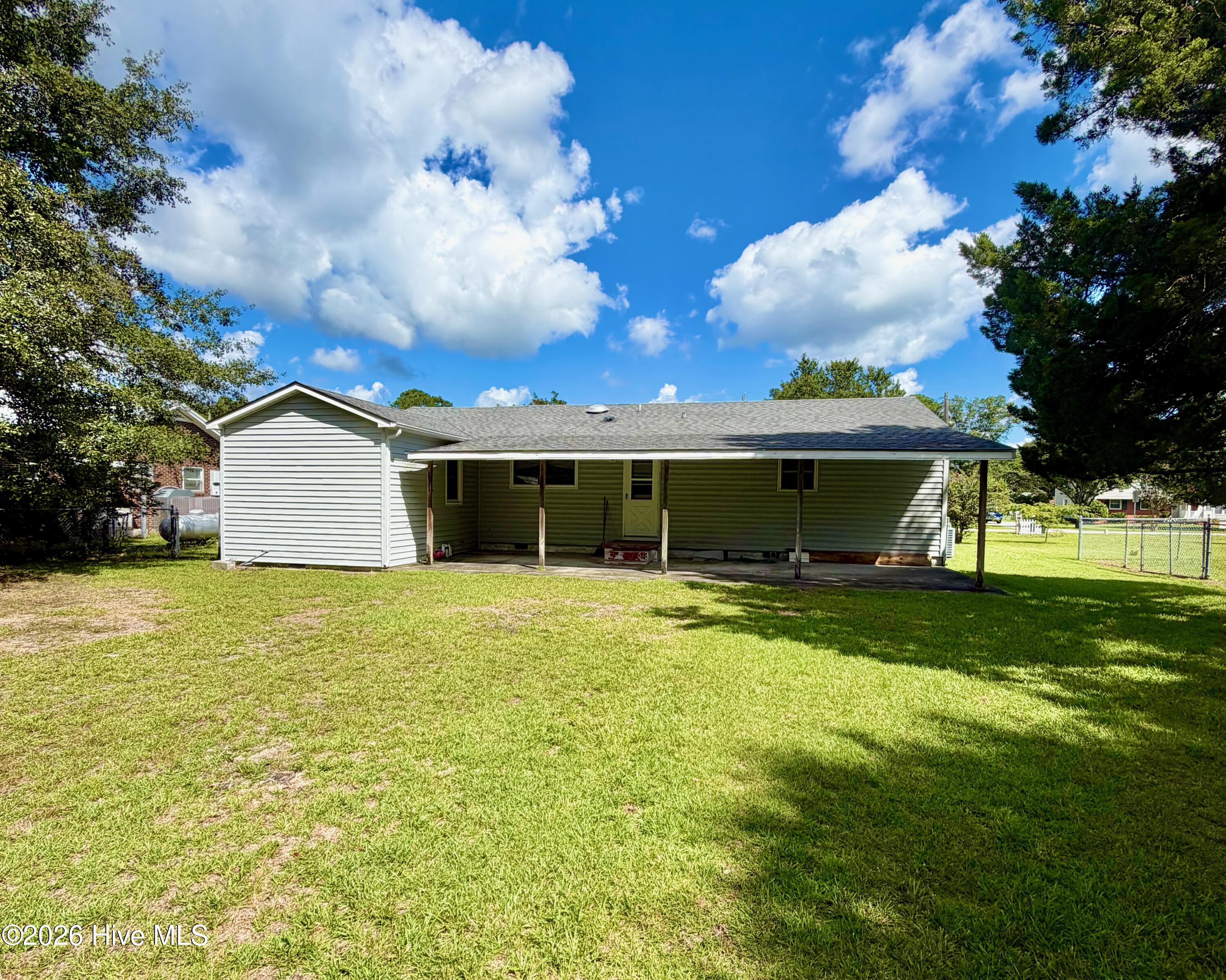 2802 Easy Street,Newport