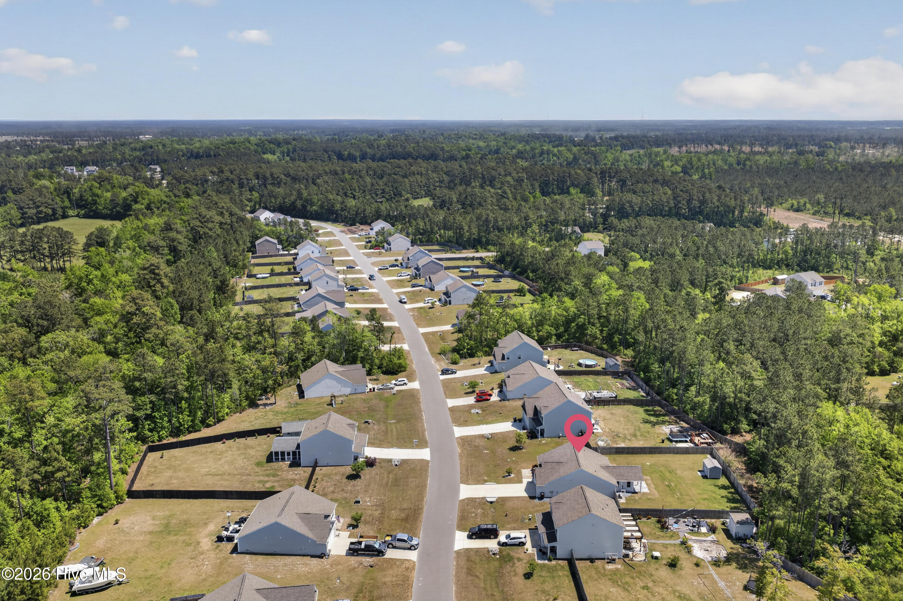 100570076 | Photo 45