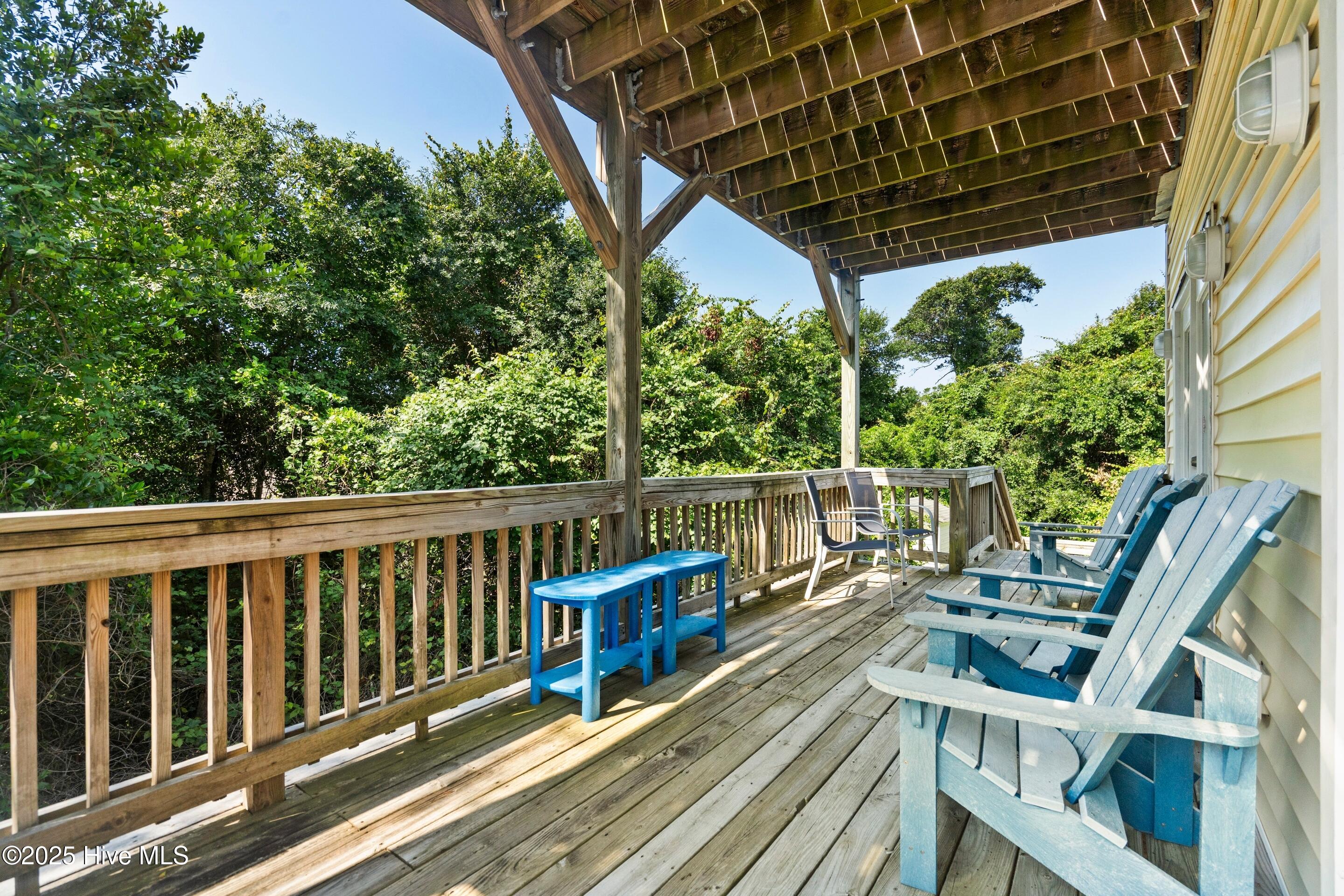 100517564 | Photo 38