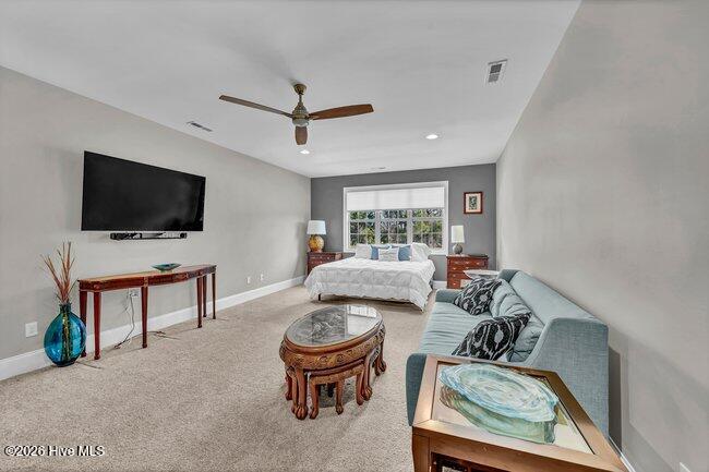 100552612 | Photo 23